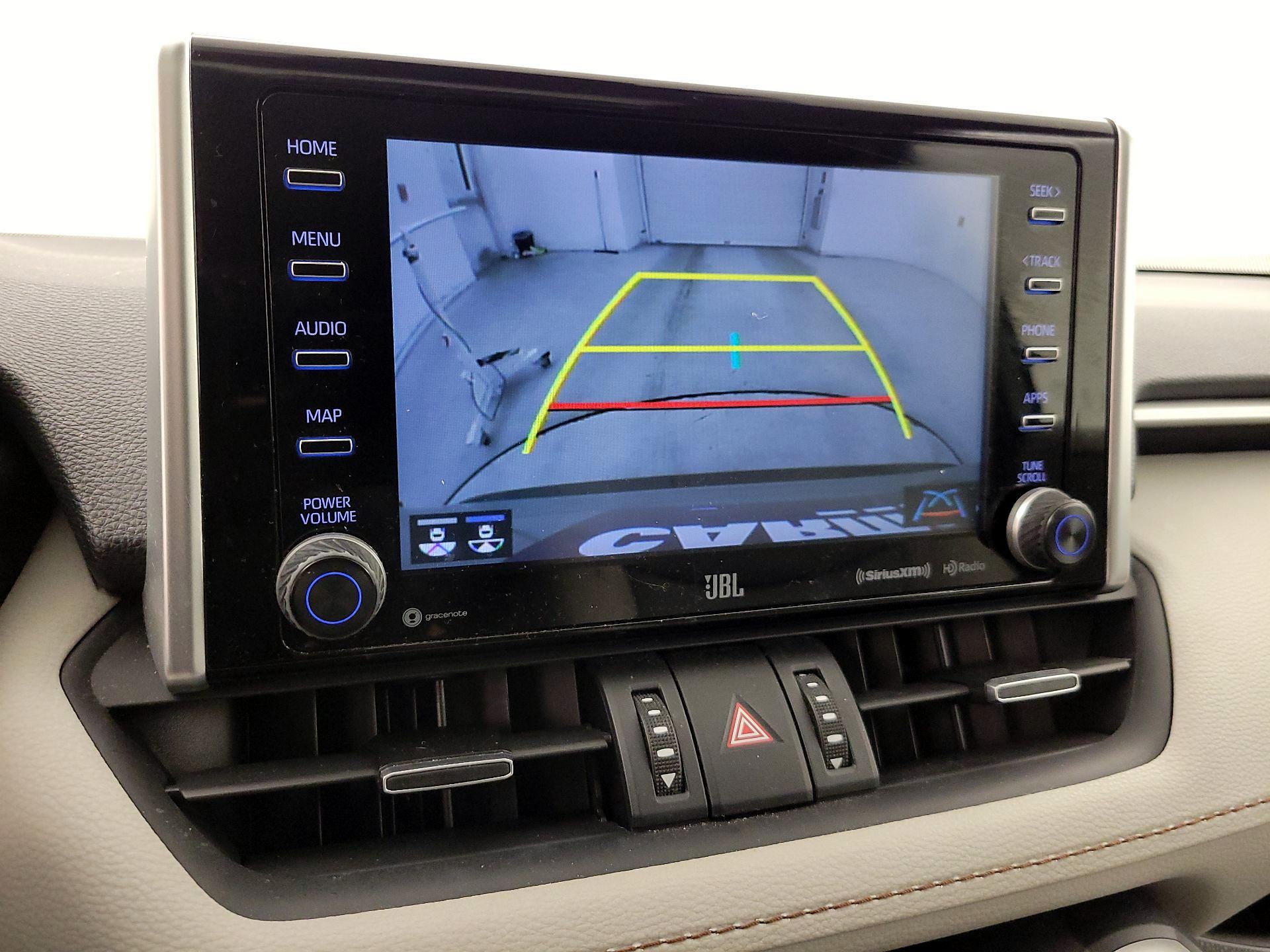 Thumbnail: 2021 Toyota RAV4 - 15