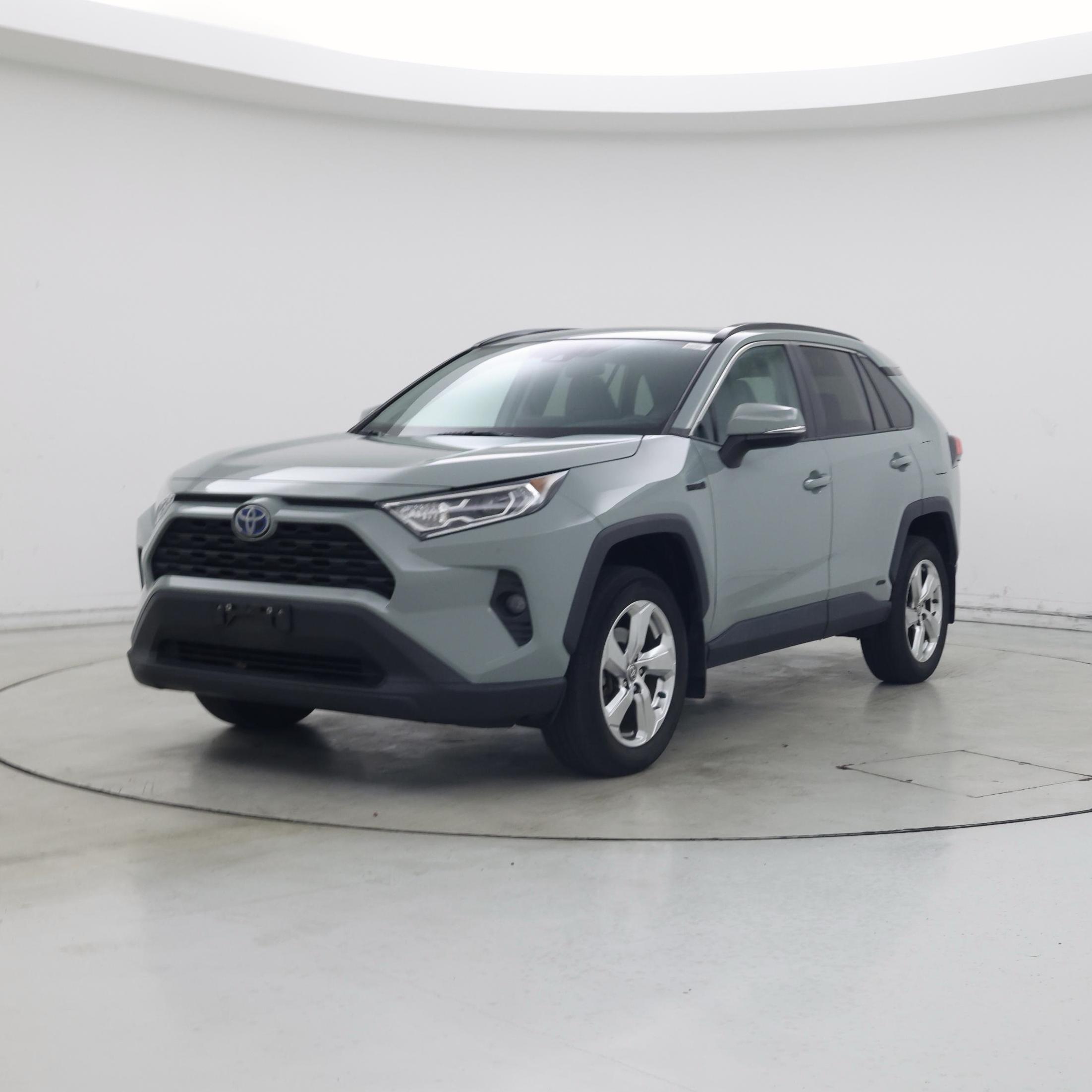 Thumbnail: 2021 Toyota RAV4 - 4