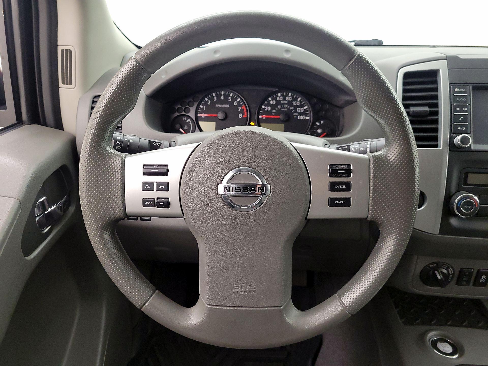 Thumbnail: 2021 Nissan Frontier - 10