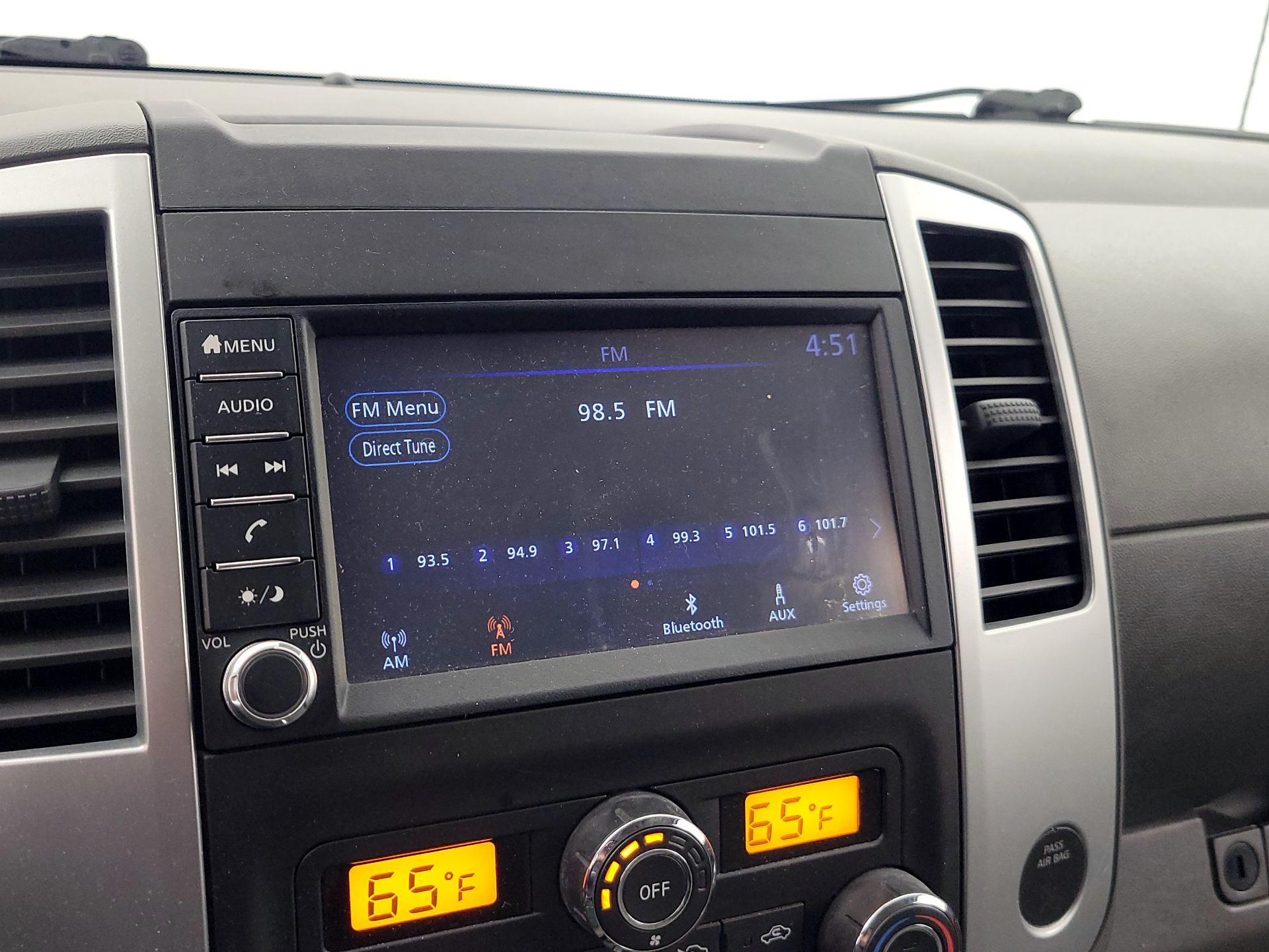 Thumbnail: 2021 Nissan Frontier - 15