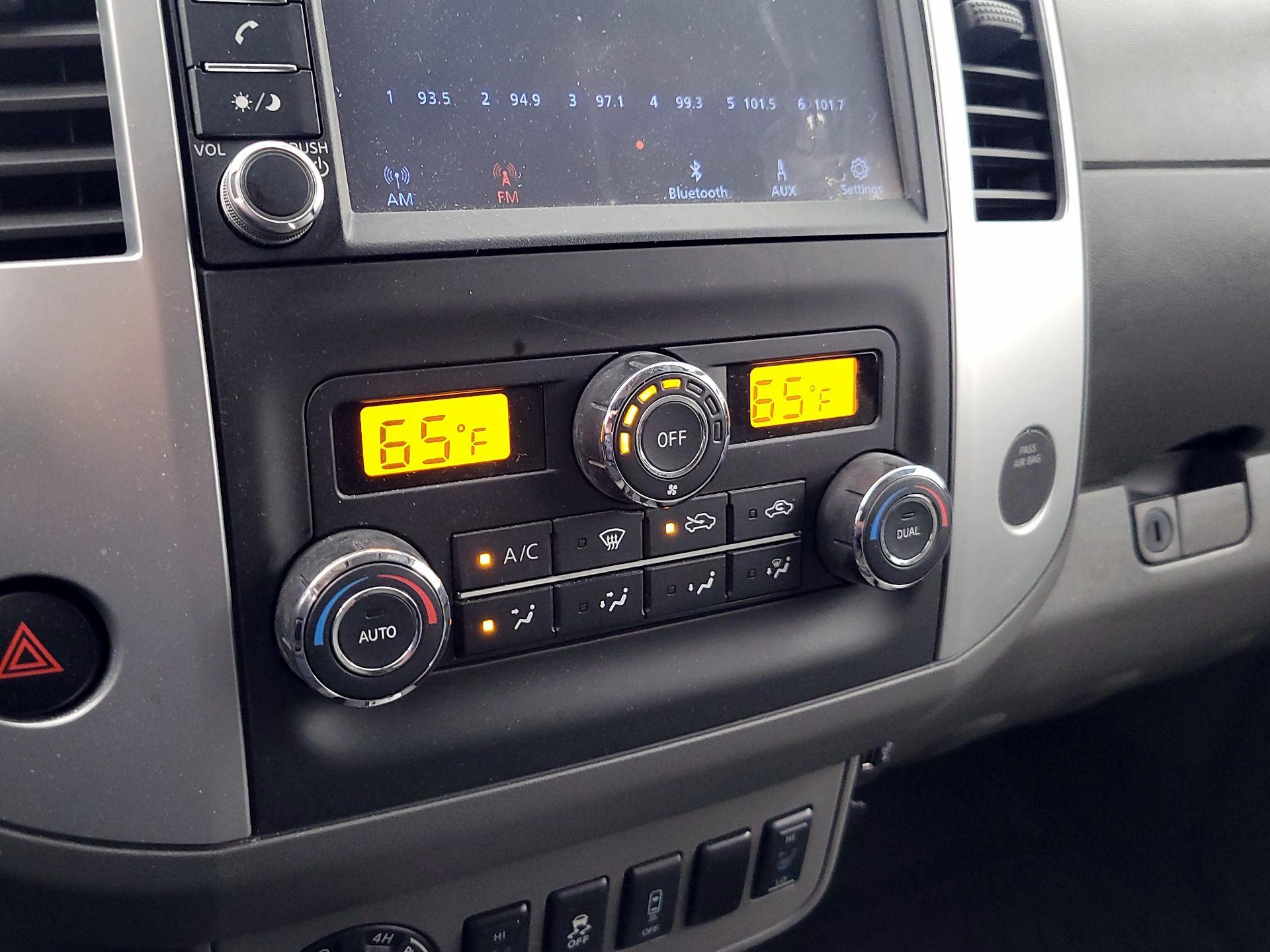 Thumbnail: 2021 Nissan Frontier - 16