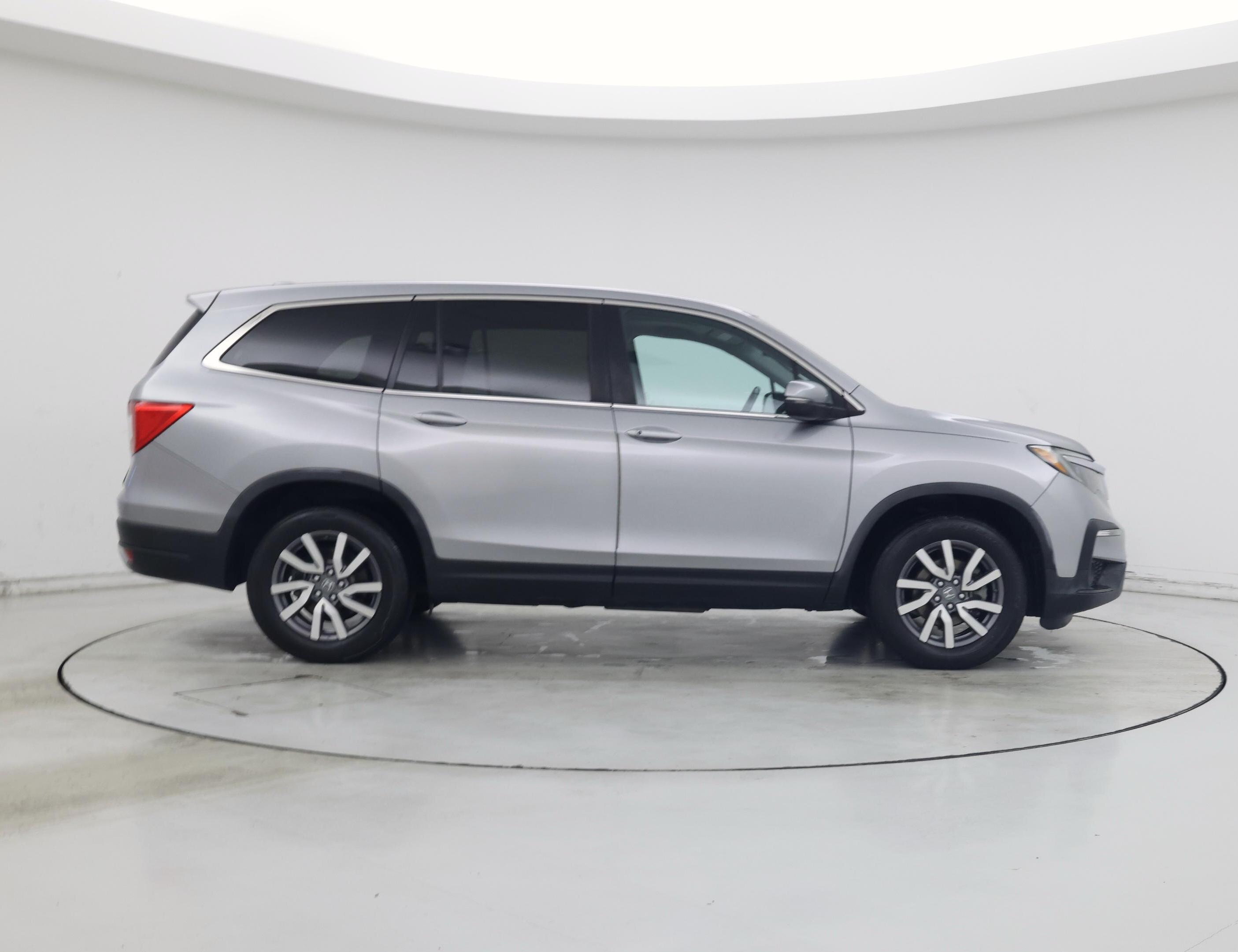 Thumbnail: 2019 Honda Pilot - 7