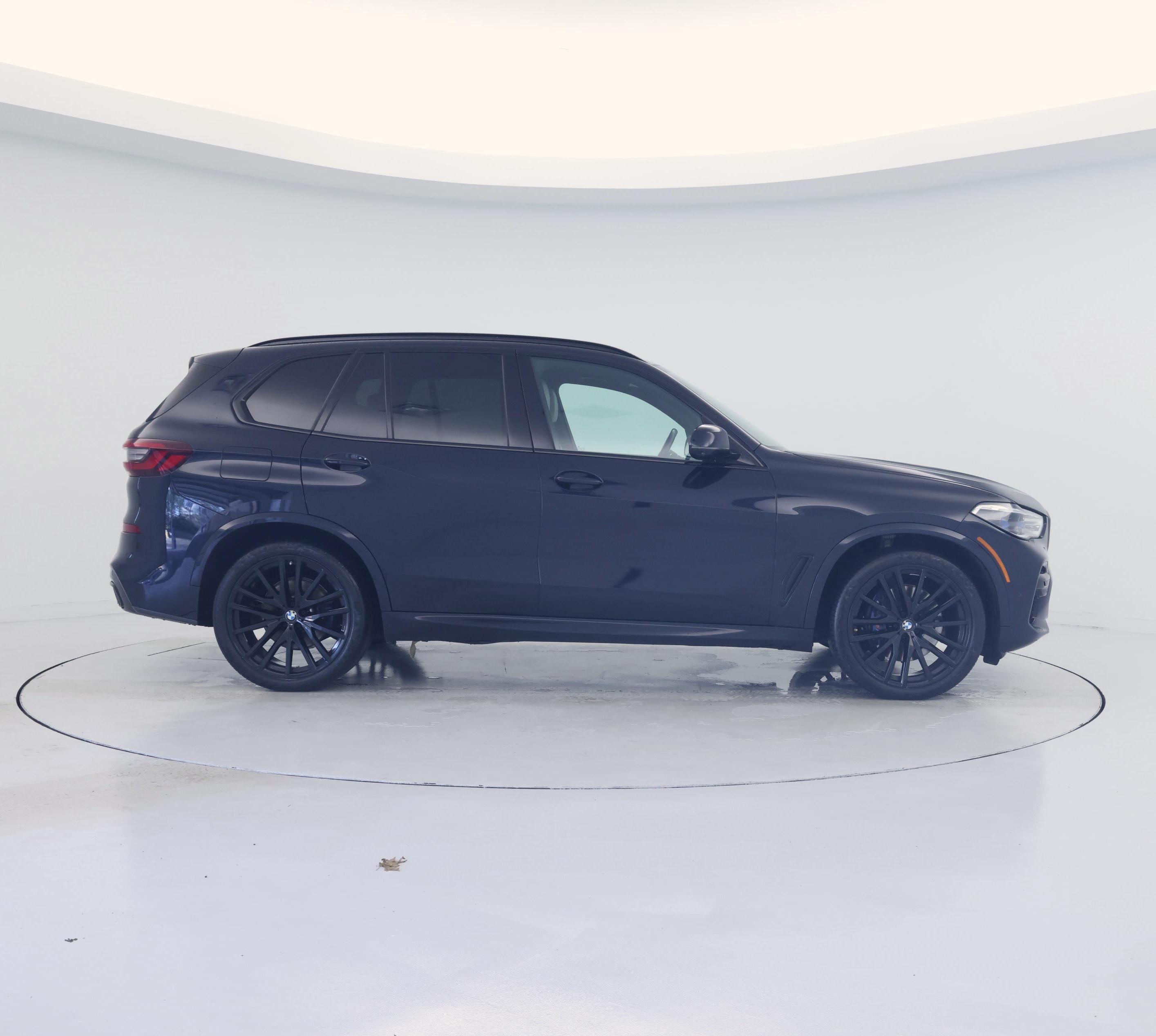 Thumbnail: 2022 BMW X5 - 7