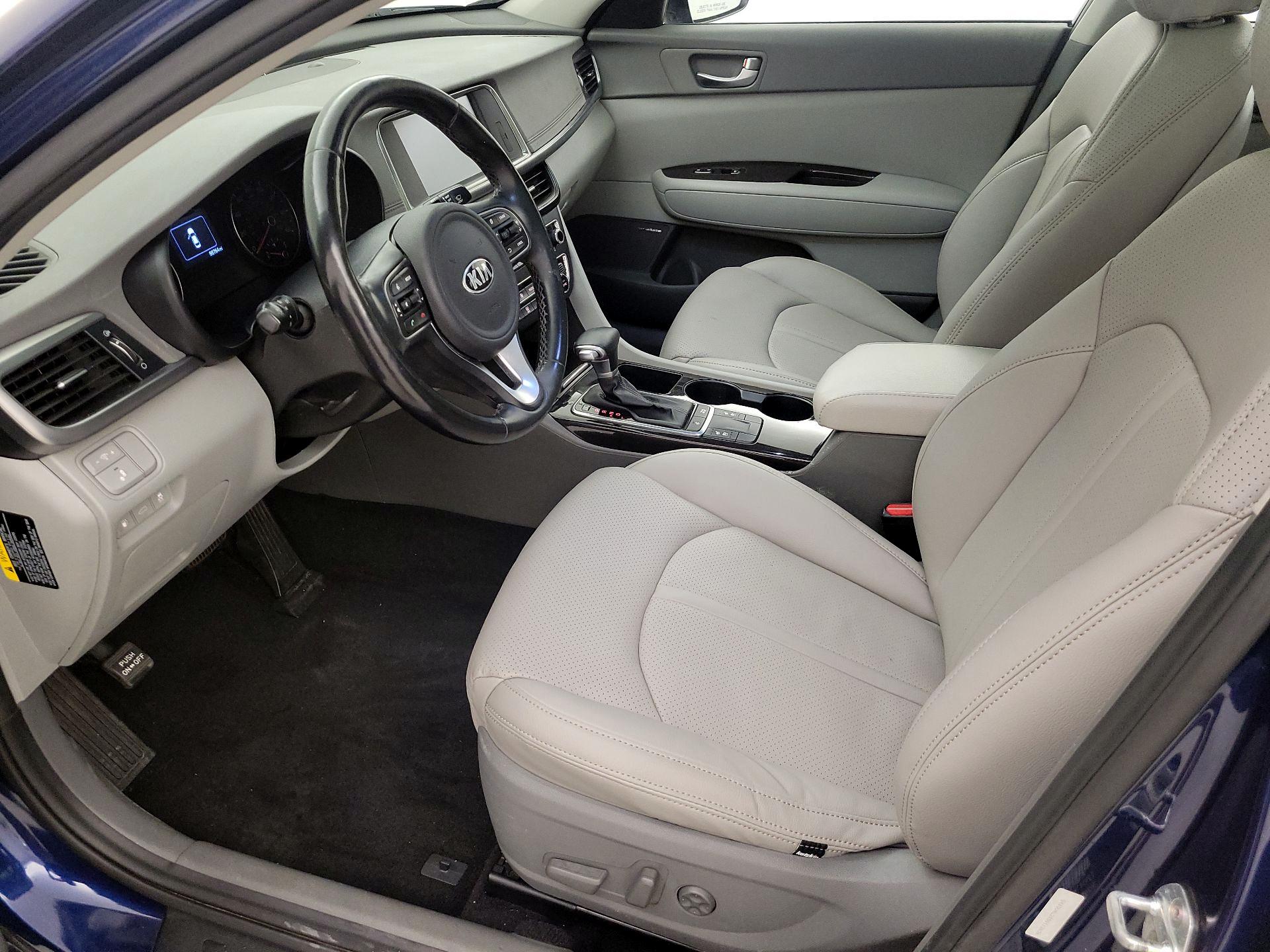 Thumbnail: 2016 Kia Optima - 11