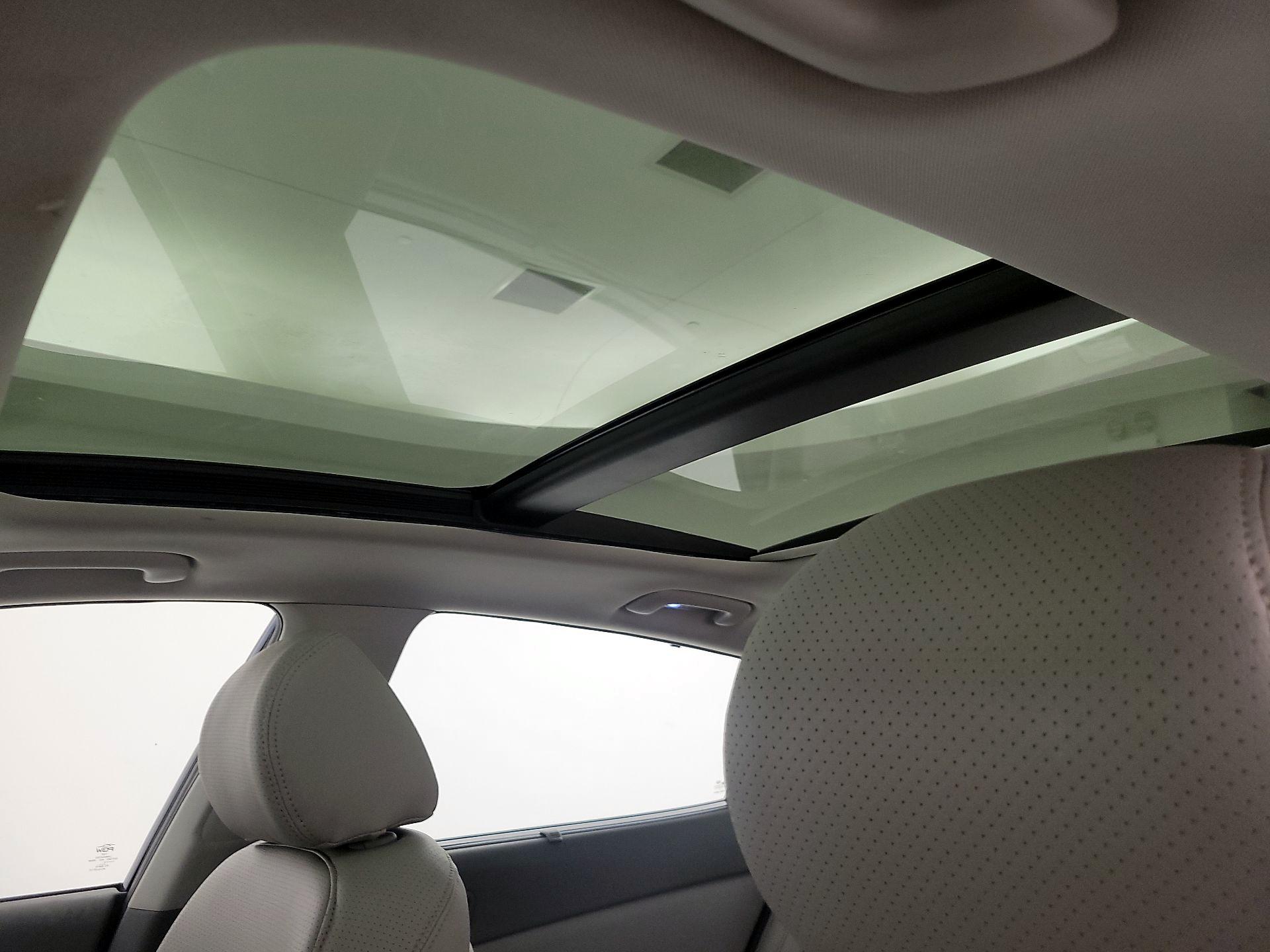 Thumbnail: 2016 Kia Optima - 20