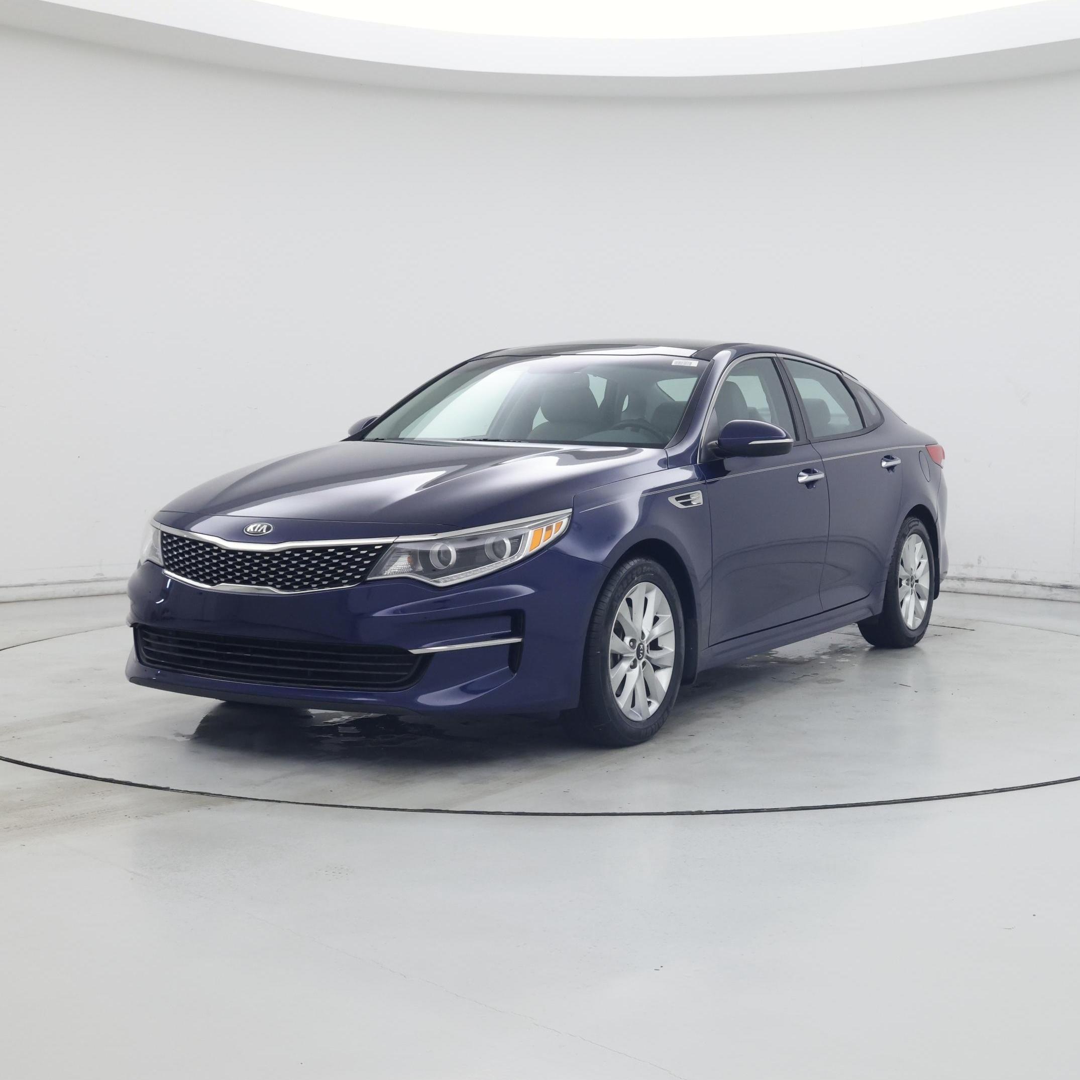 Thumbnail: 2016 Kia Optima - 4