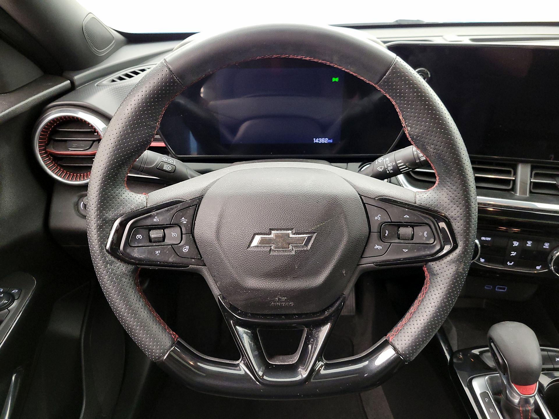 Thumbnail: 2025 Chevrolet Trax - 10