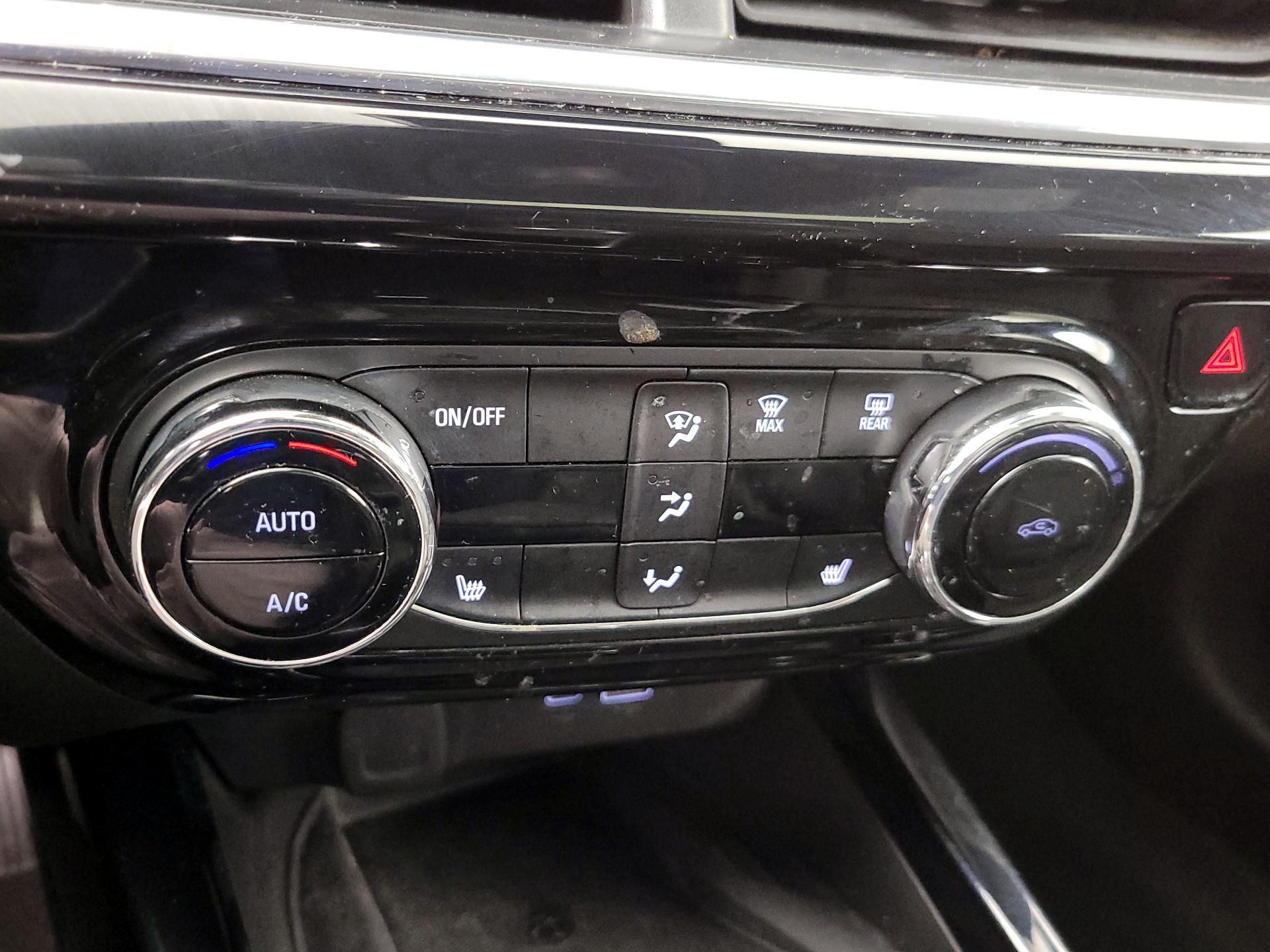 Thumbnail: 2025 Chevrolet Trax - 16