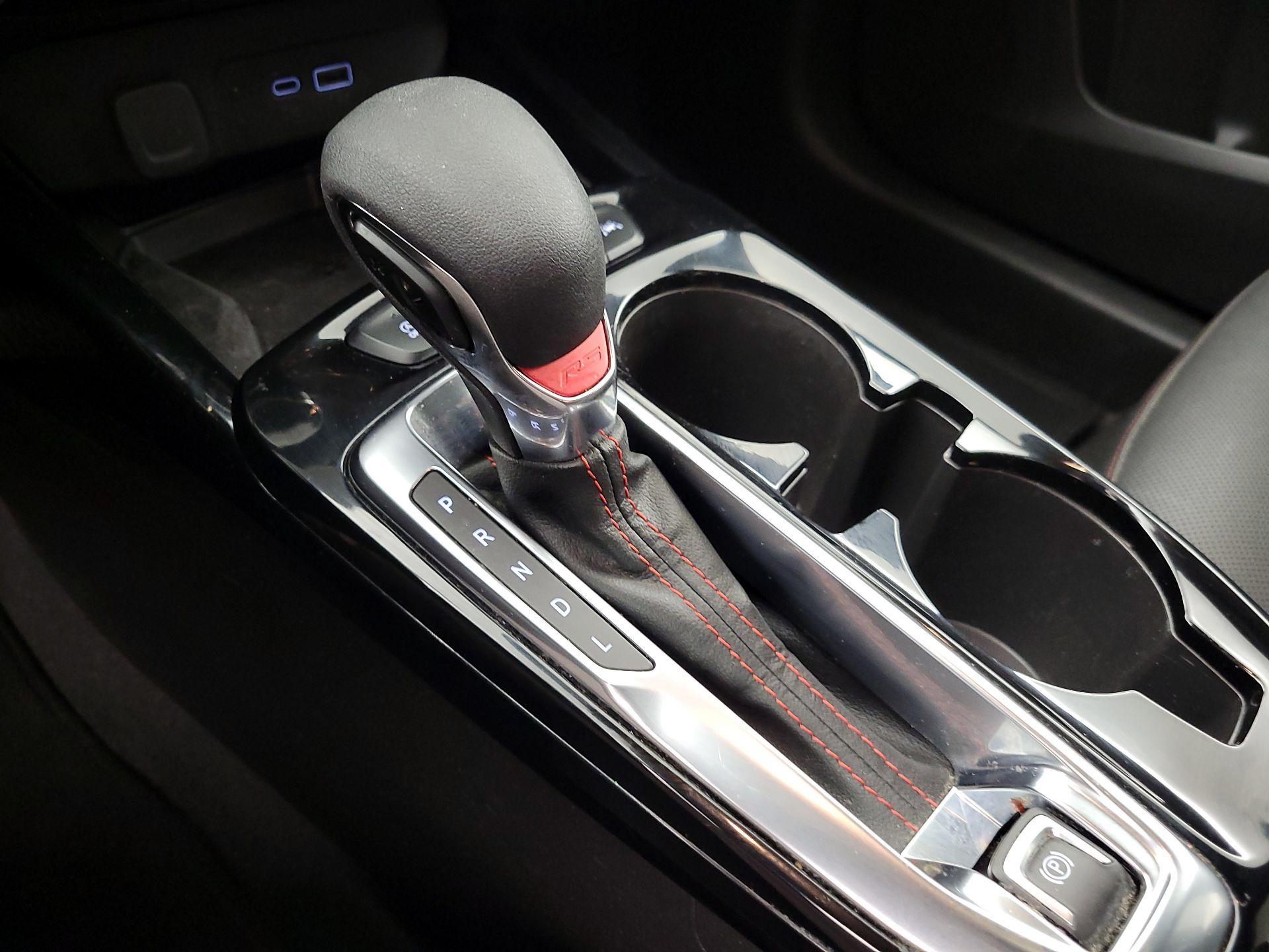 Thumbnail: 2025 Chevrolet Trax - 17