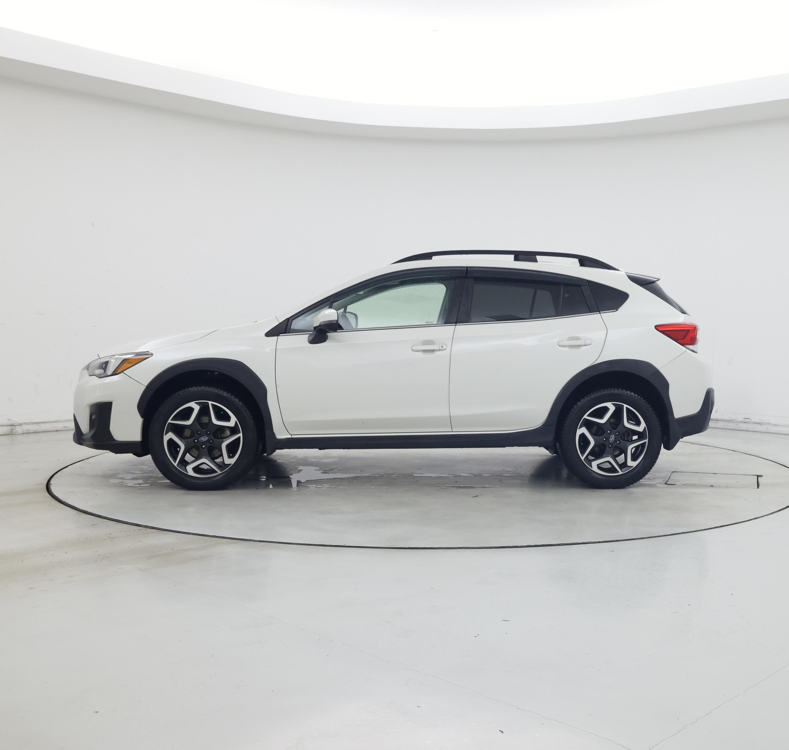 Thumbnail: 2019 Subaru Crosstrek - 3