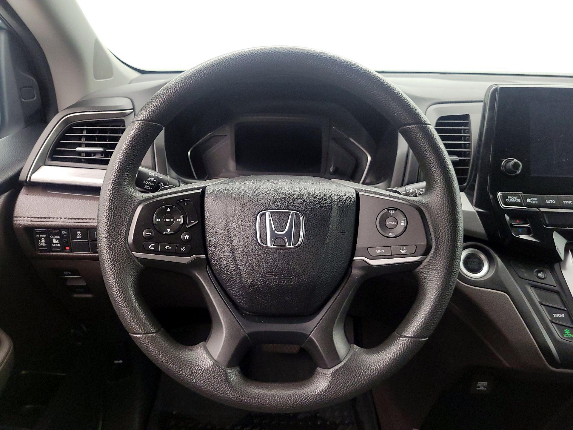 Thumbnail: 2019 Honda Odyssey - 10