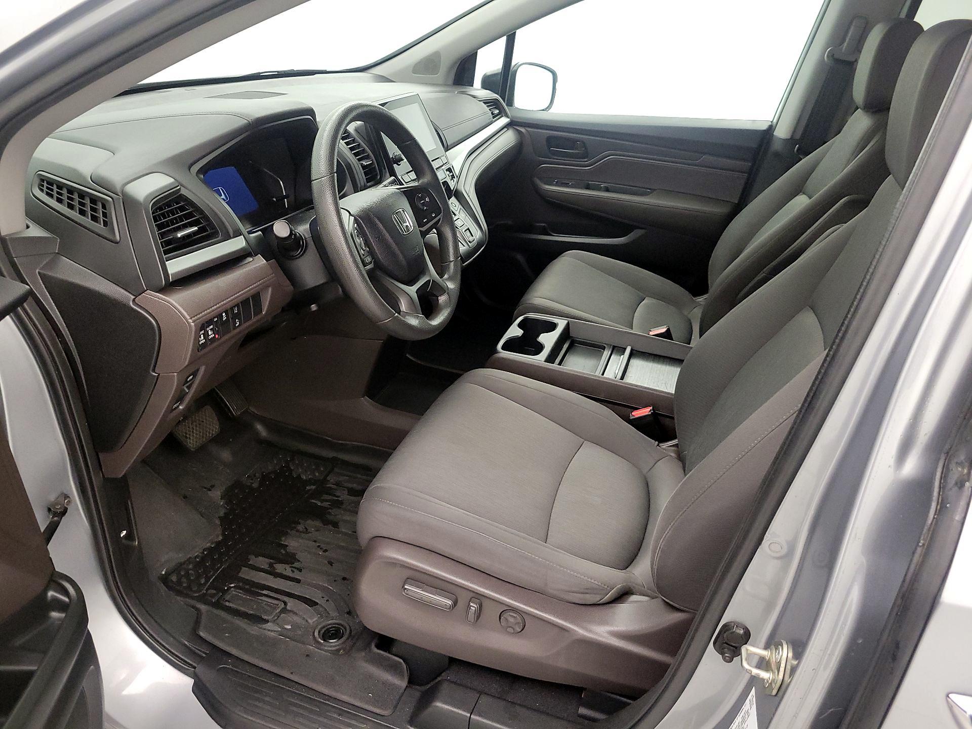 Thumbnail: 2019 Honda Odyssey - 11