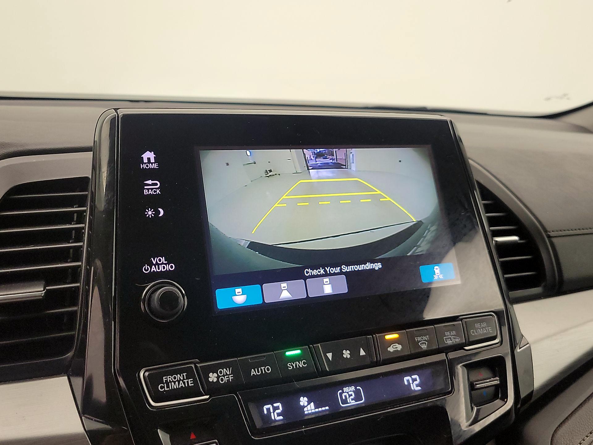 Thumbnail: 2019 Honda Odyssey - 14