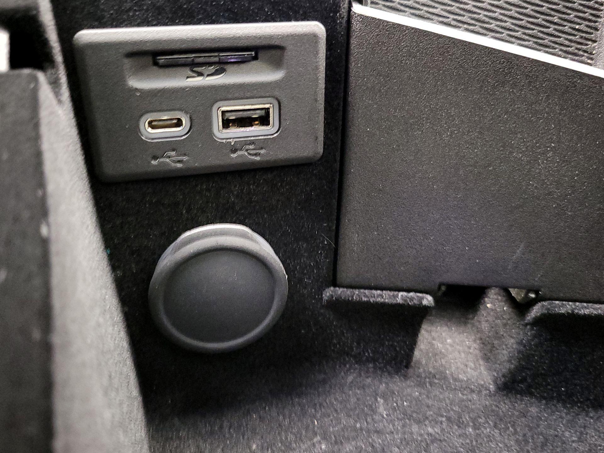 Thumbnail: 2021 Cadillac CT5 - 19