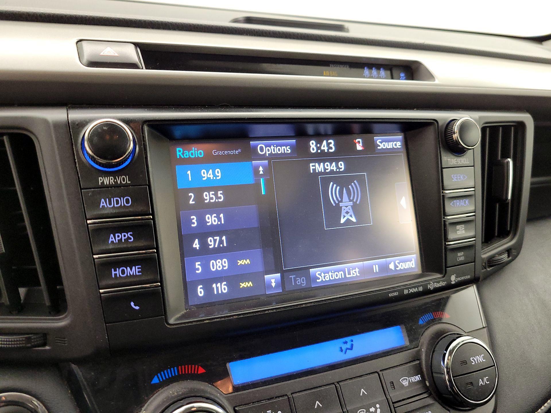 Thumbnail: 2018 Toyota RAV4 - 15