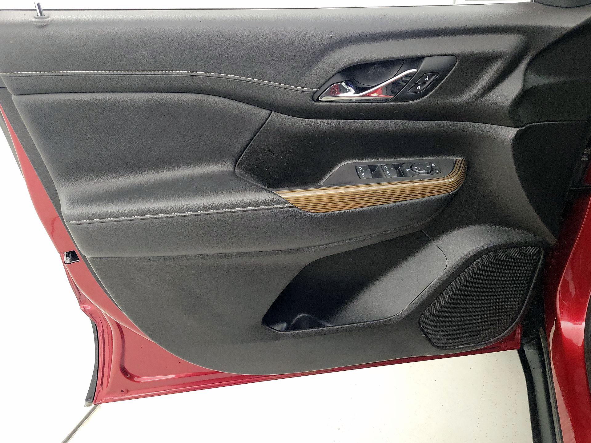 Thumbnail: 2021 GMC Acadia - 12