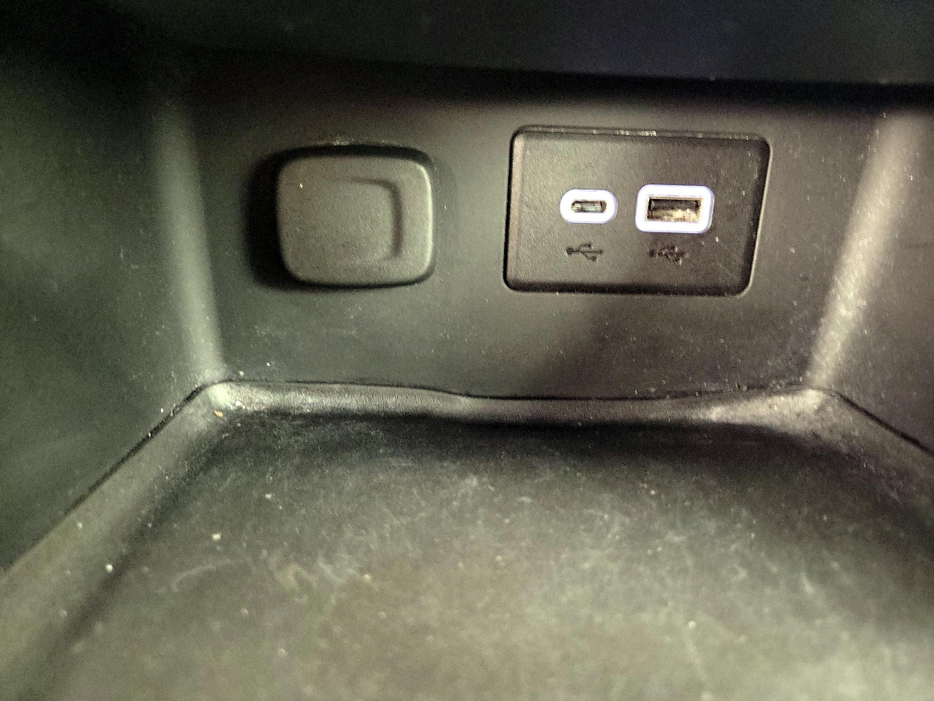 Thumbnail: 2021 GMC Acadia - 18