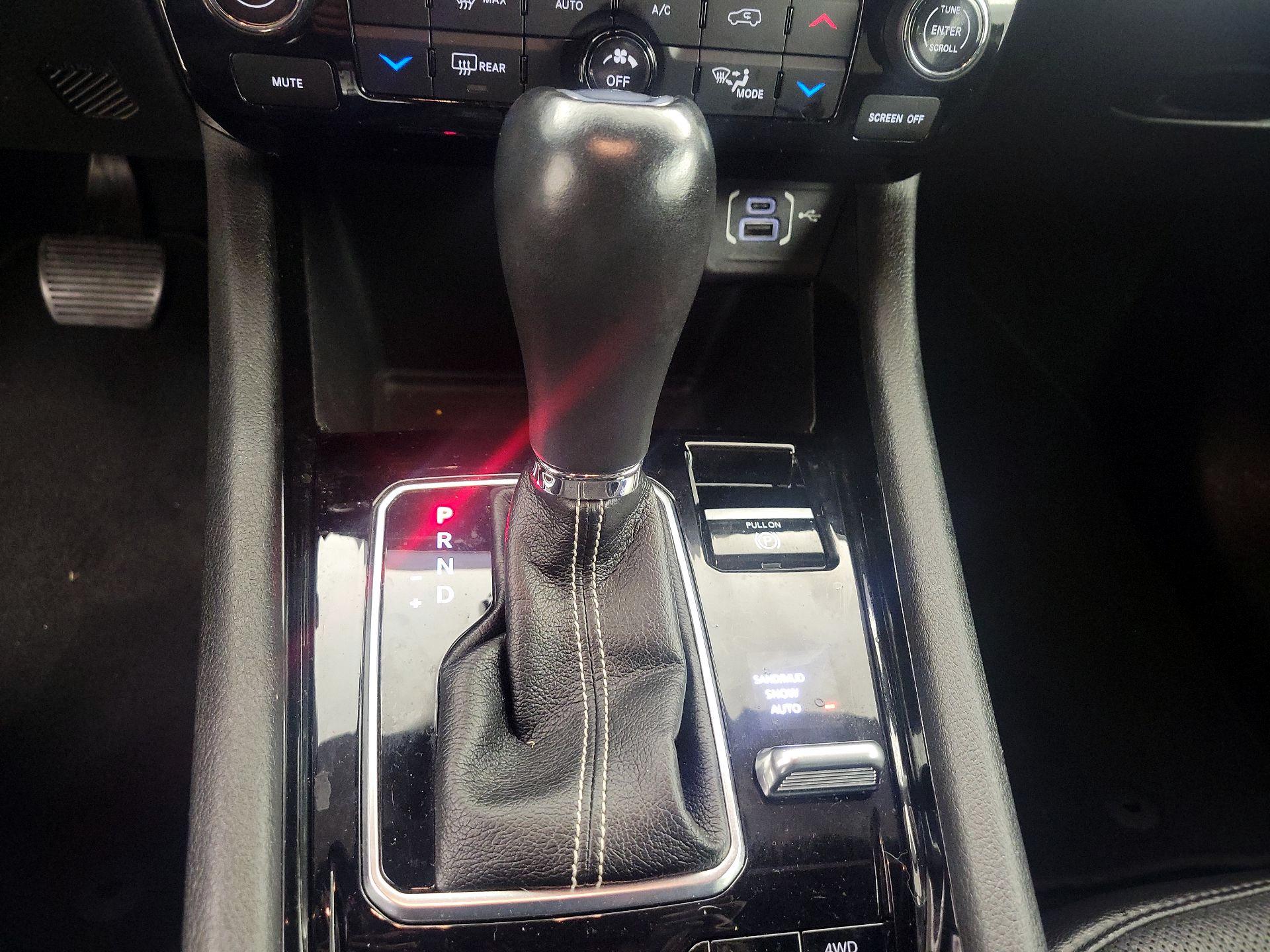 Thumbnail: 2022 Jeep Compass - 18