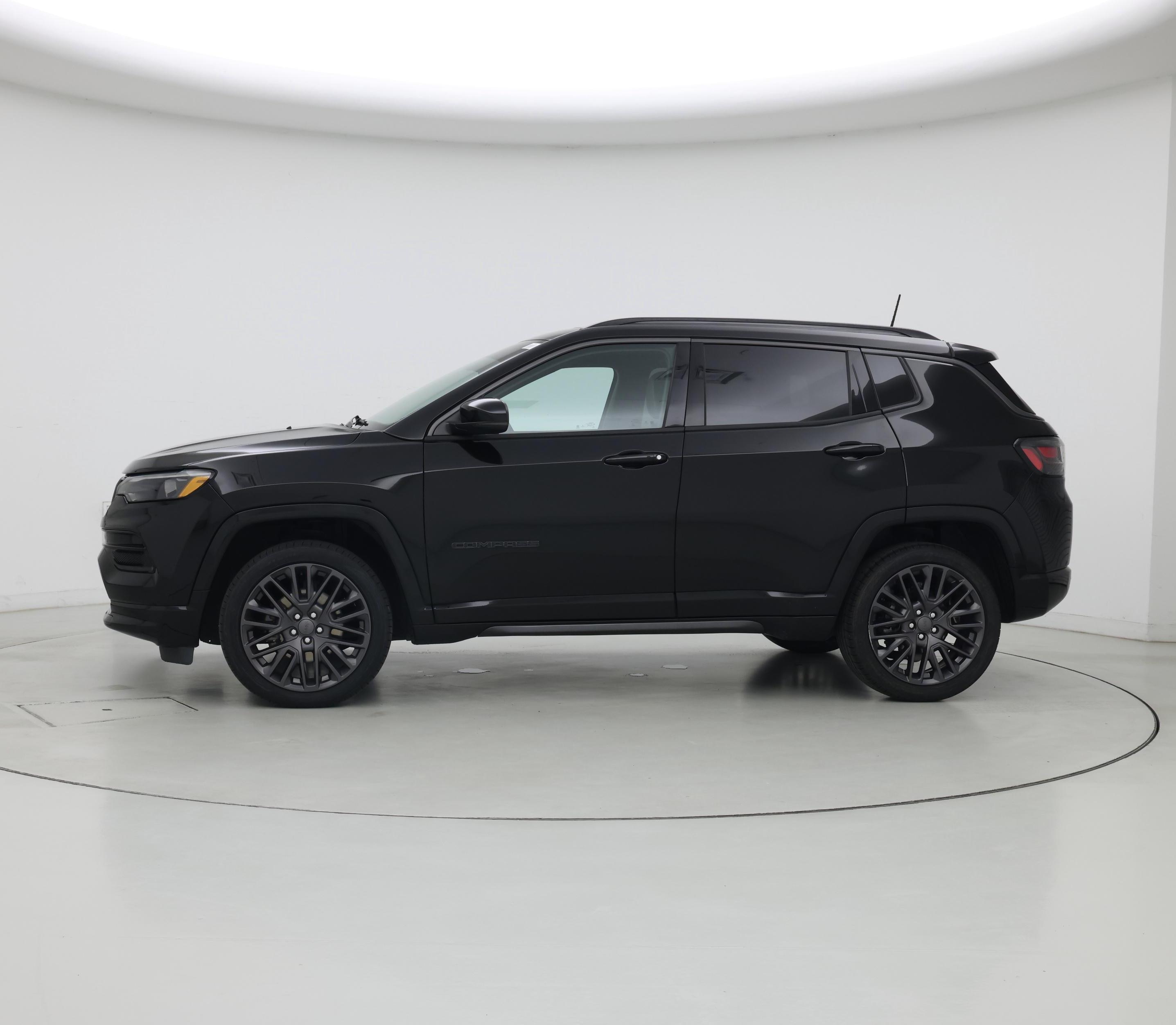 Thumbnail: 2022 Jeep Compass - 3