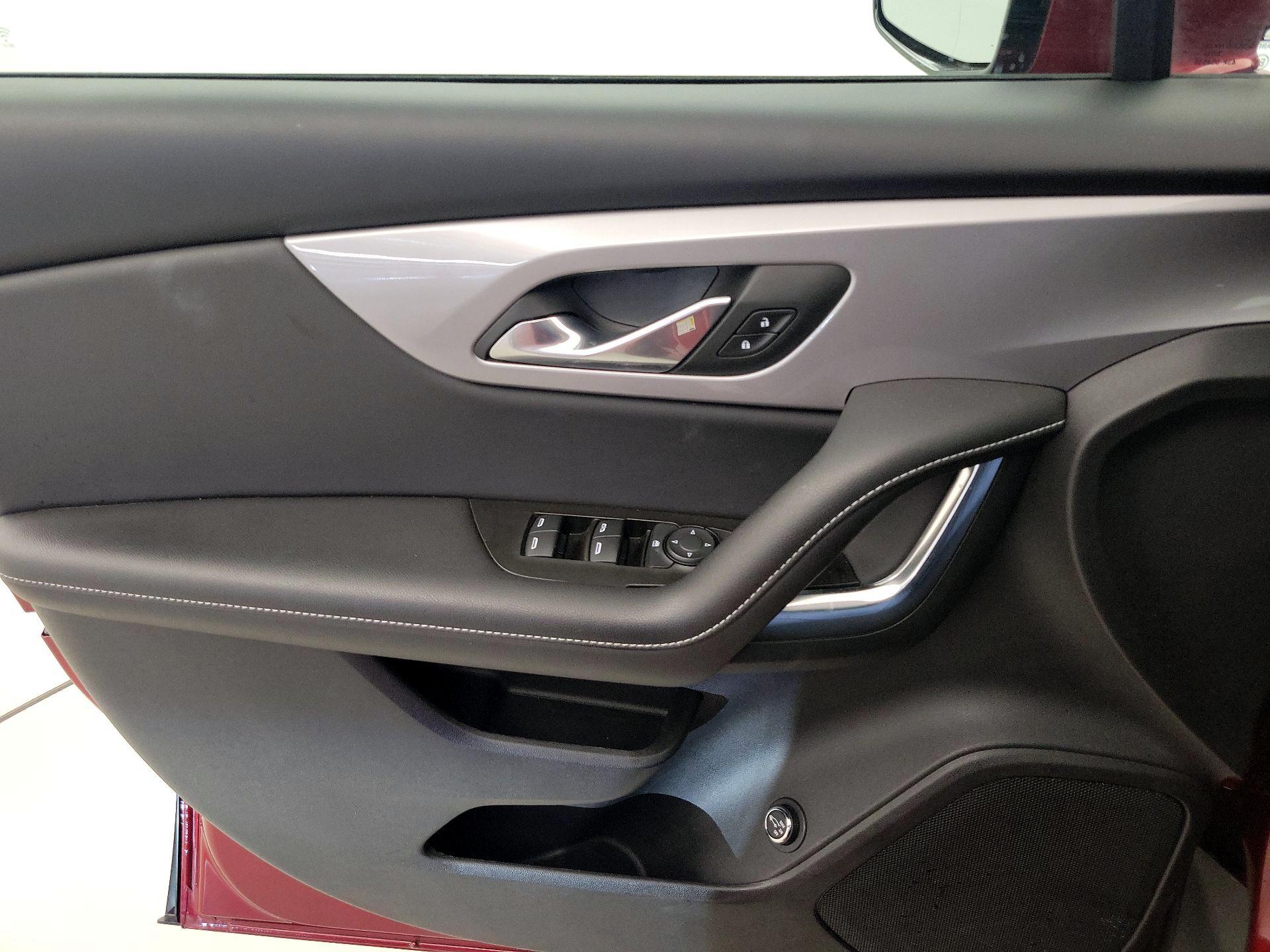 Thumbnail: 2024 Chevrolet Blazer - 12