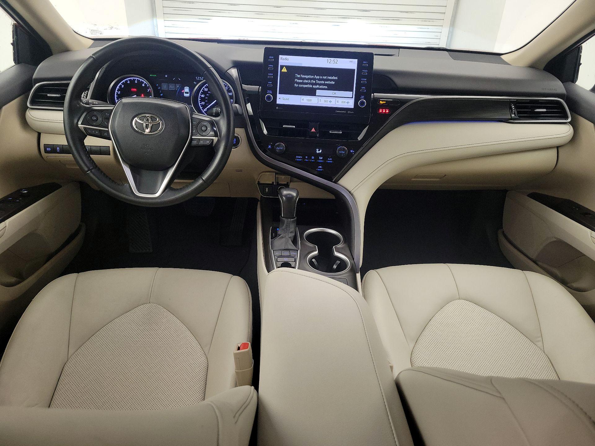 Thumbnail: 2023 Toyota Camry - 9