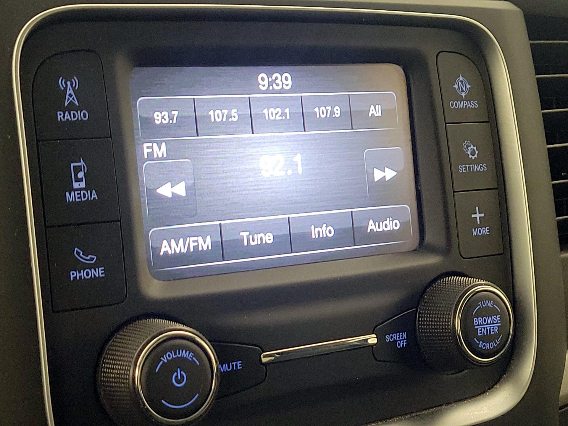 Thumbnail: 2023 RAM 1500 Classic - 15