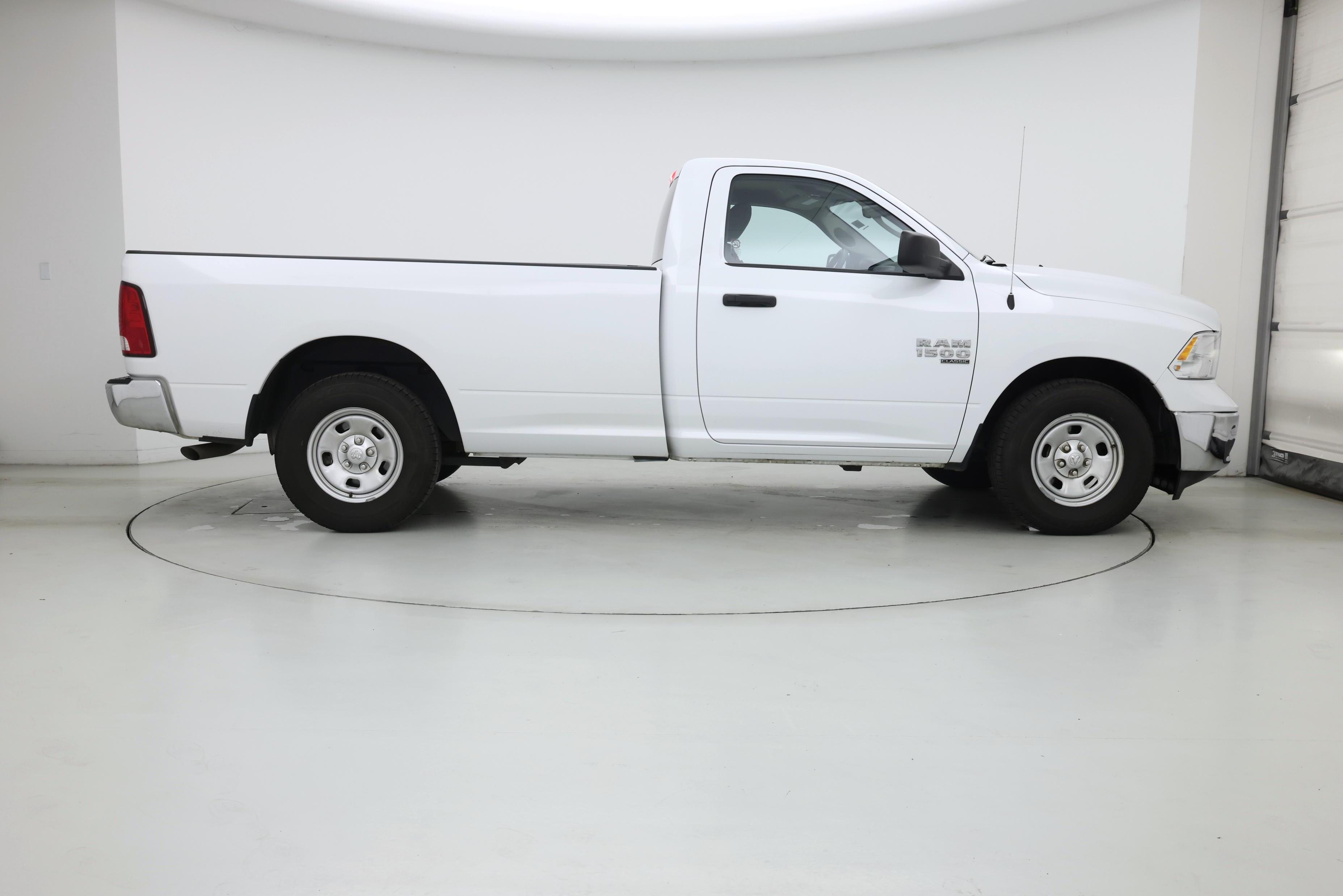 Thumbnail: 2023 RAM 1500 Classic - 7