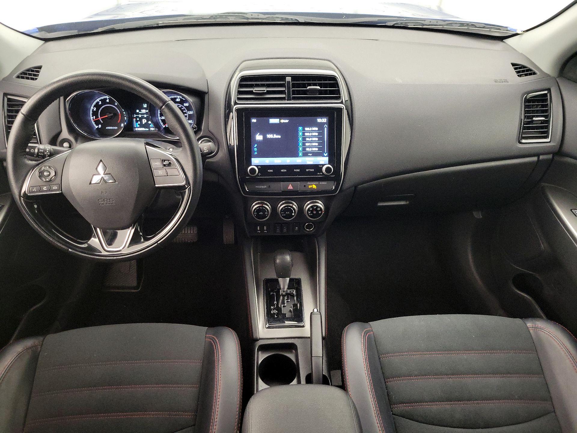 Thumbnail: 2024 Mitsubishi Outlander Sport - 9