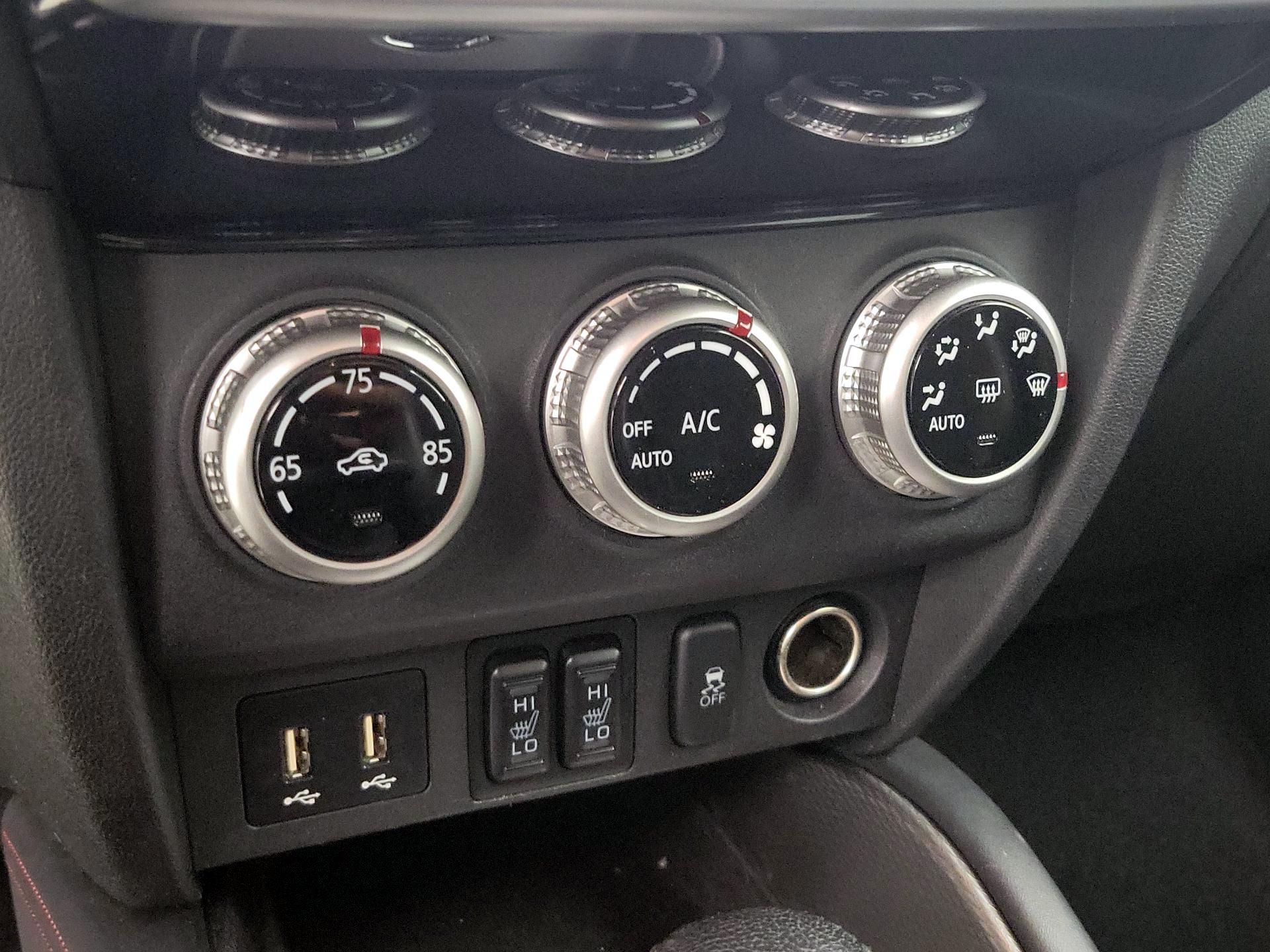 Thumbnail: 2024 Mitsubishi Outlander Sport - 16
