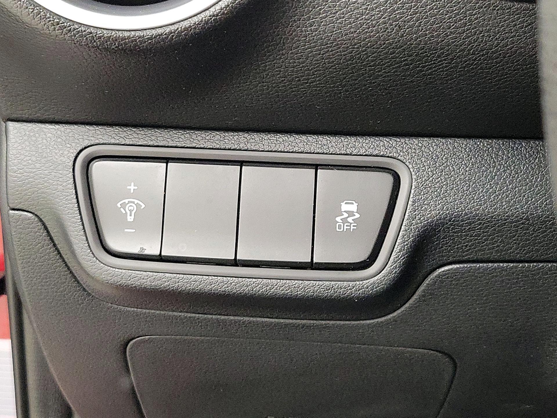 Thumbnail: 2024 Kia Forte - 13