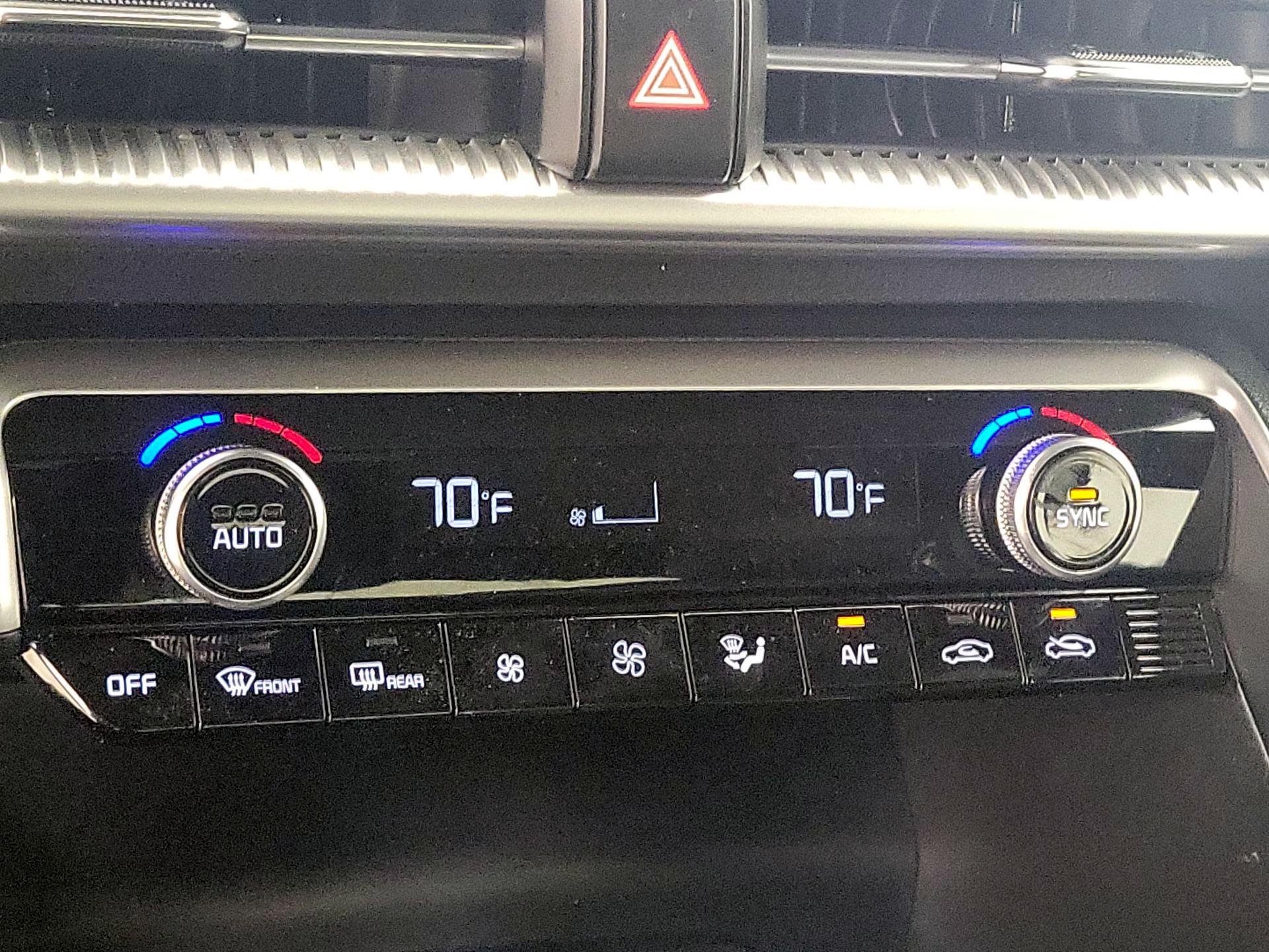 Thumbnail: 2023 Kia K5 - 17