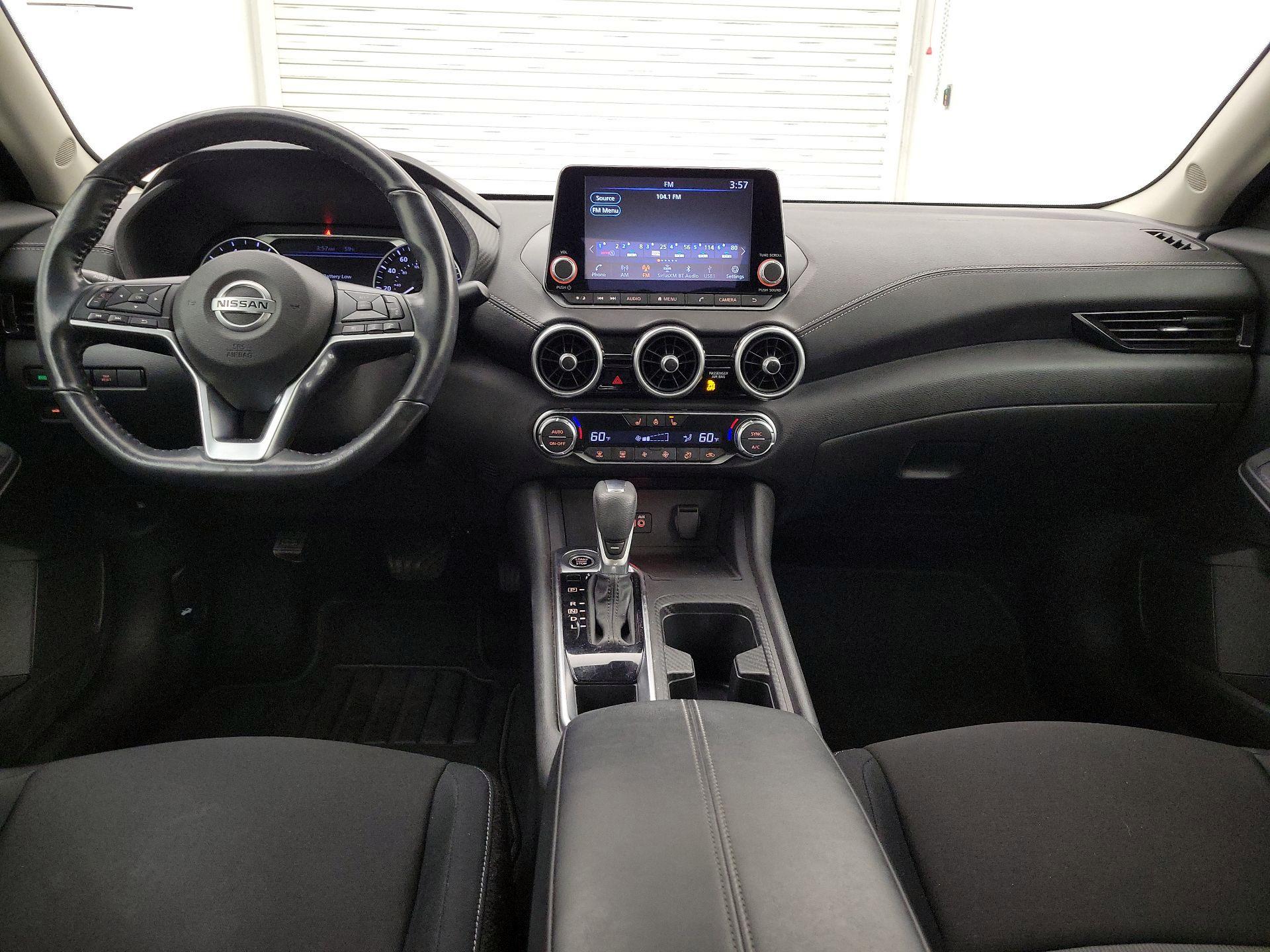 Thumbnail: 2022 Nissan Sentra - 9