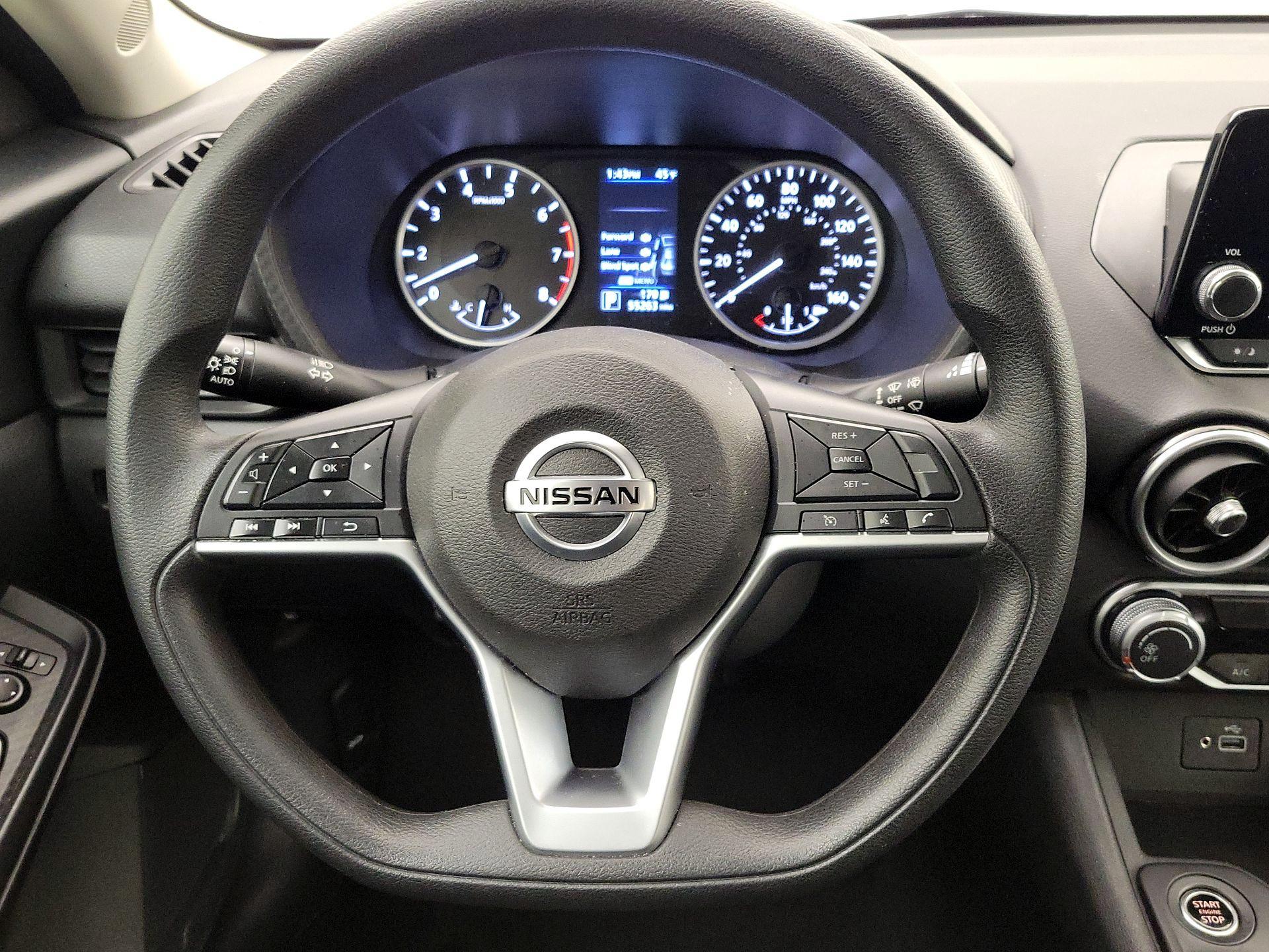 Thumbnail: 2023 Nissan Sentra - 10