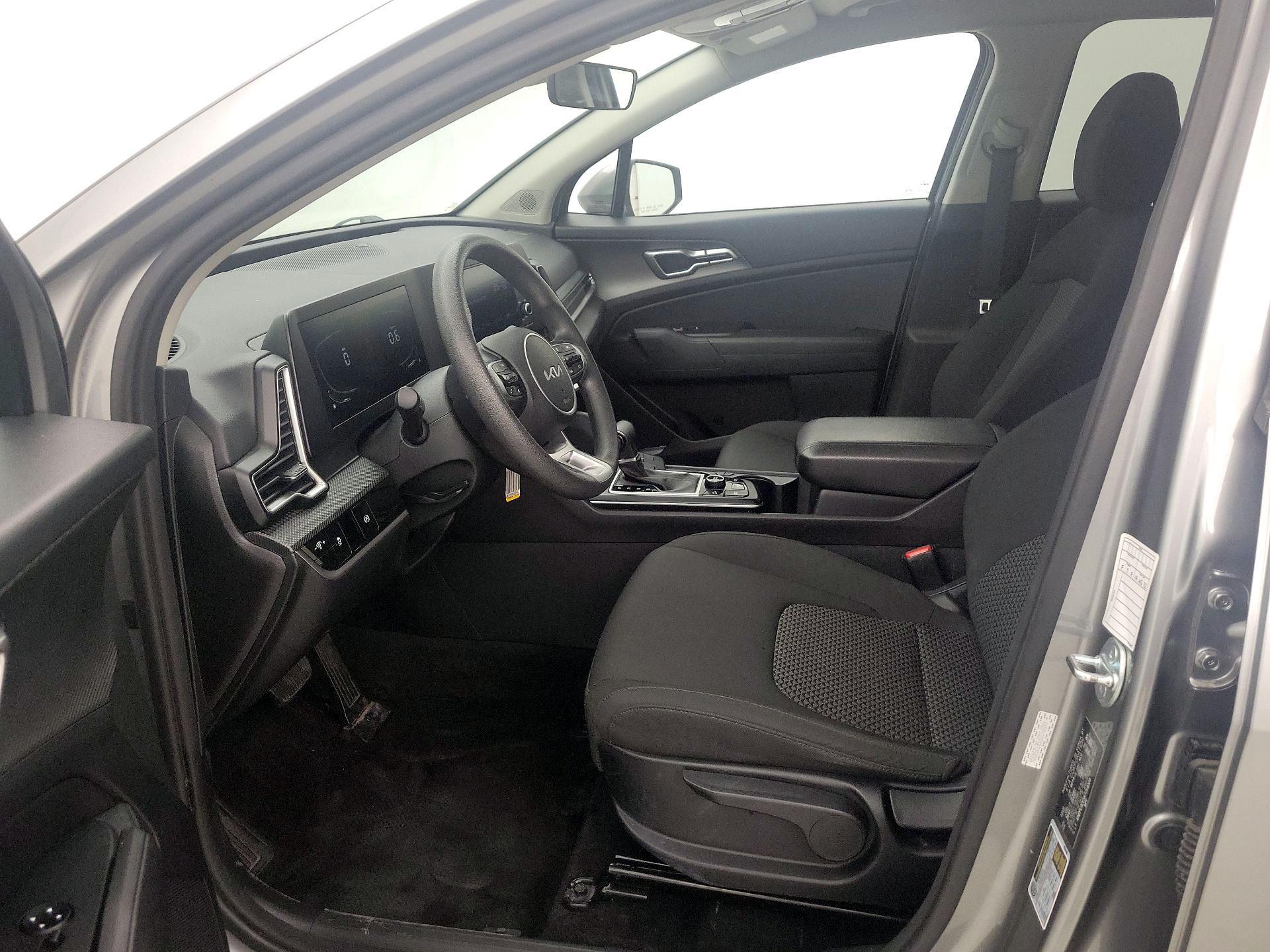 Thumbnail: 2024 Kia Sportage - 11