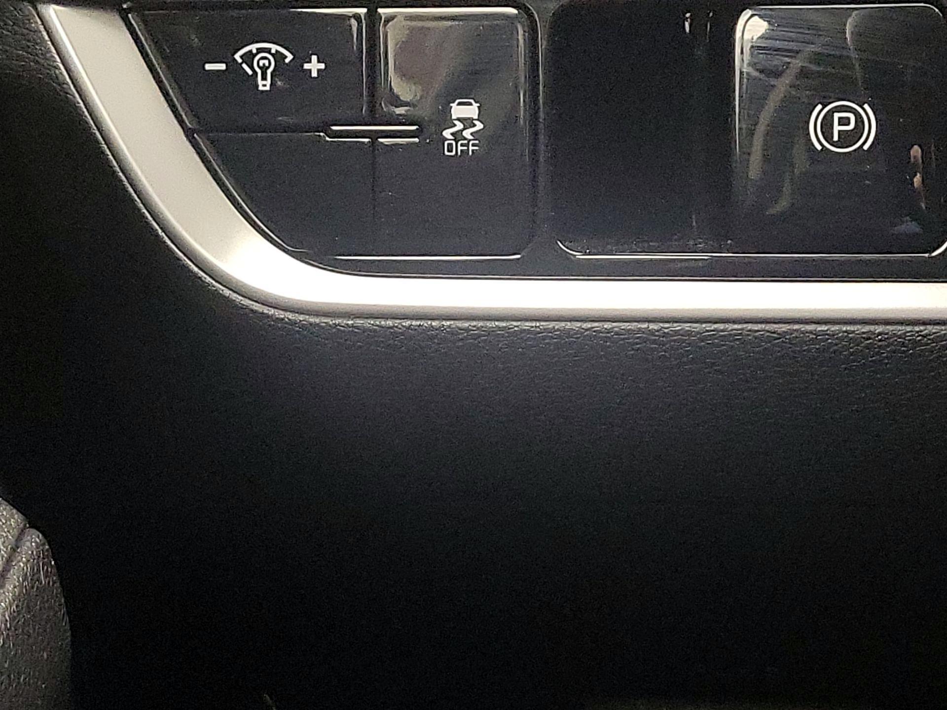 Thumbnail: 2024 Kia Sportage - 13