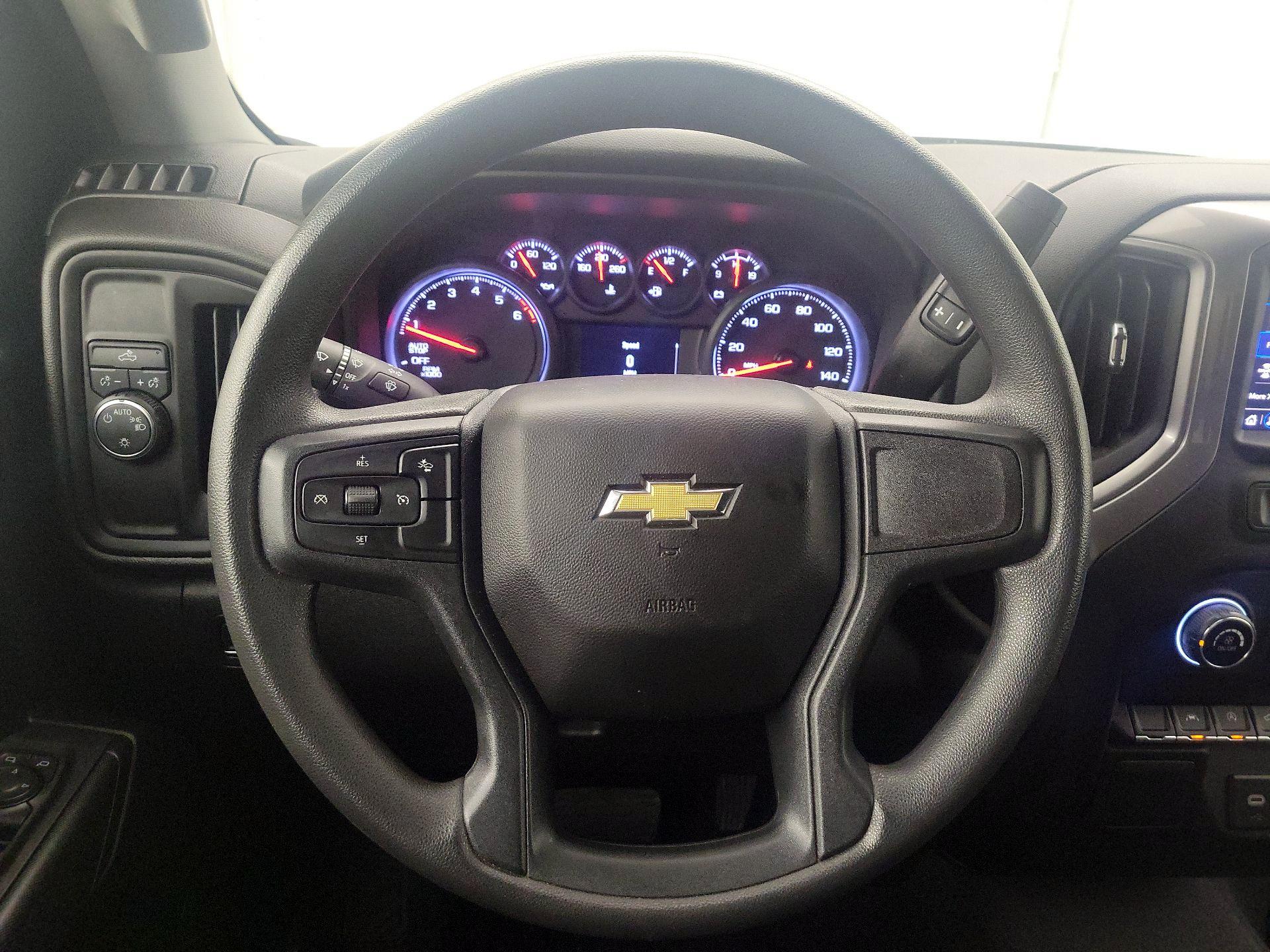 Thumbnail: 2024 Chevrolet Silverado 1500 - 10