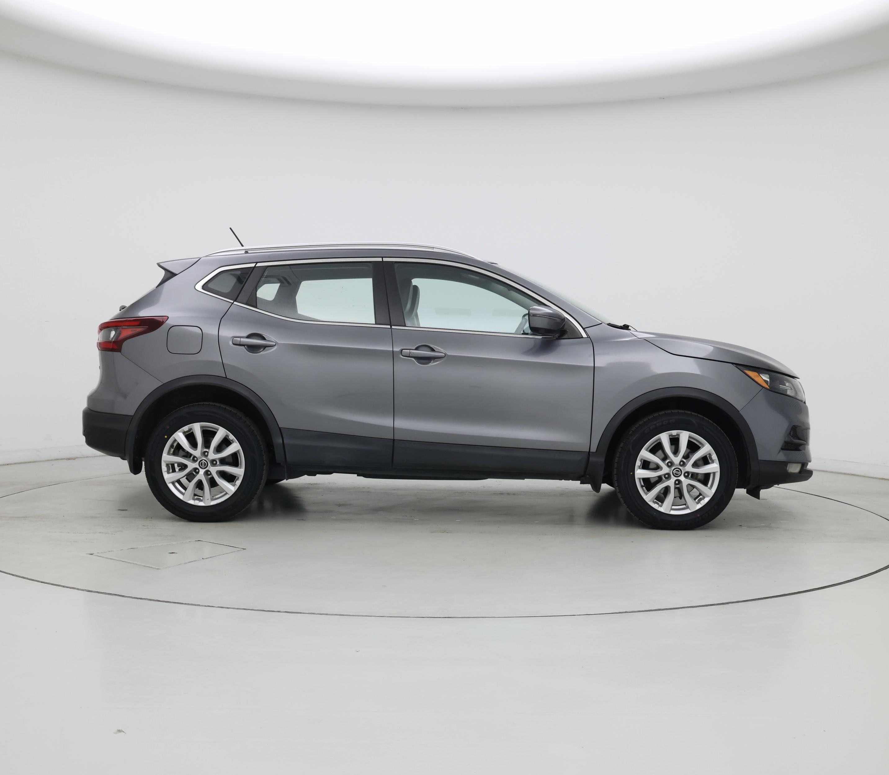 Thumbnail: 2020 Nissan Rogue Sport - 7