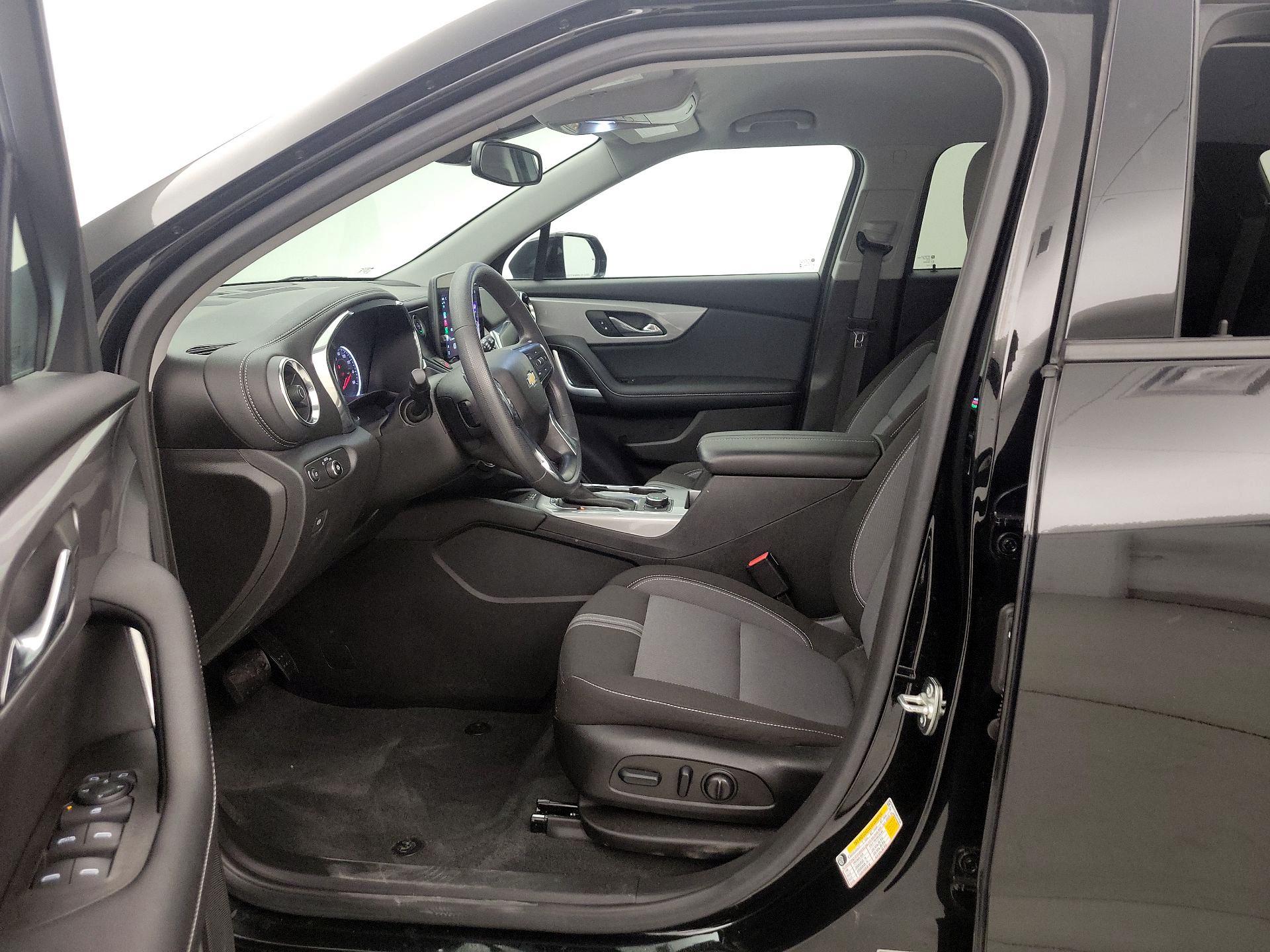 Thumbnail: 2024 Chevrolet Blazer - 11