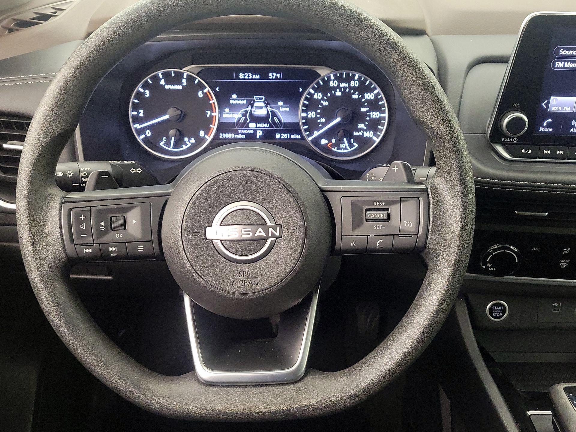 Thumbnail: 2023 Nissan Rogue - 10