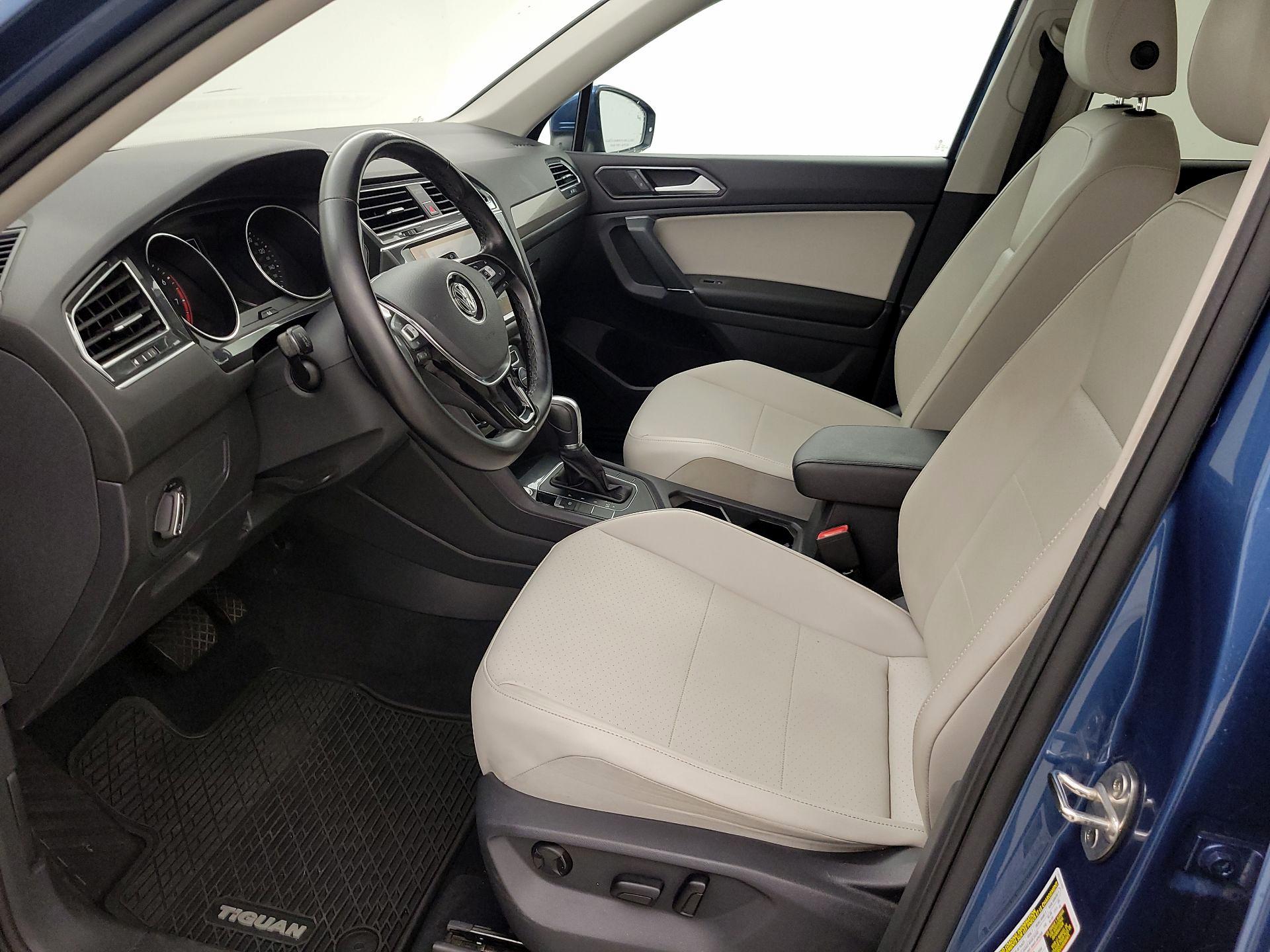 Thumbnail: 2018 Volkswagen Tiguan - 11