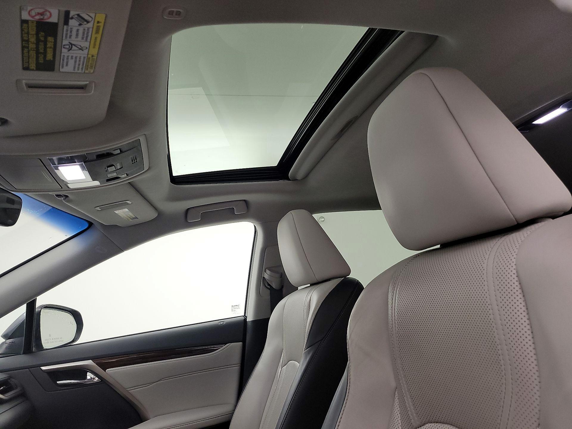 Thumbnail: 2017 Lexus RX - 19