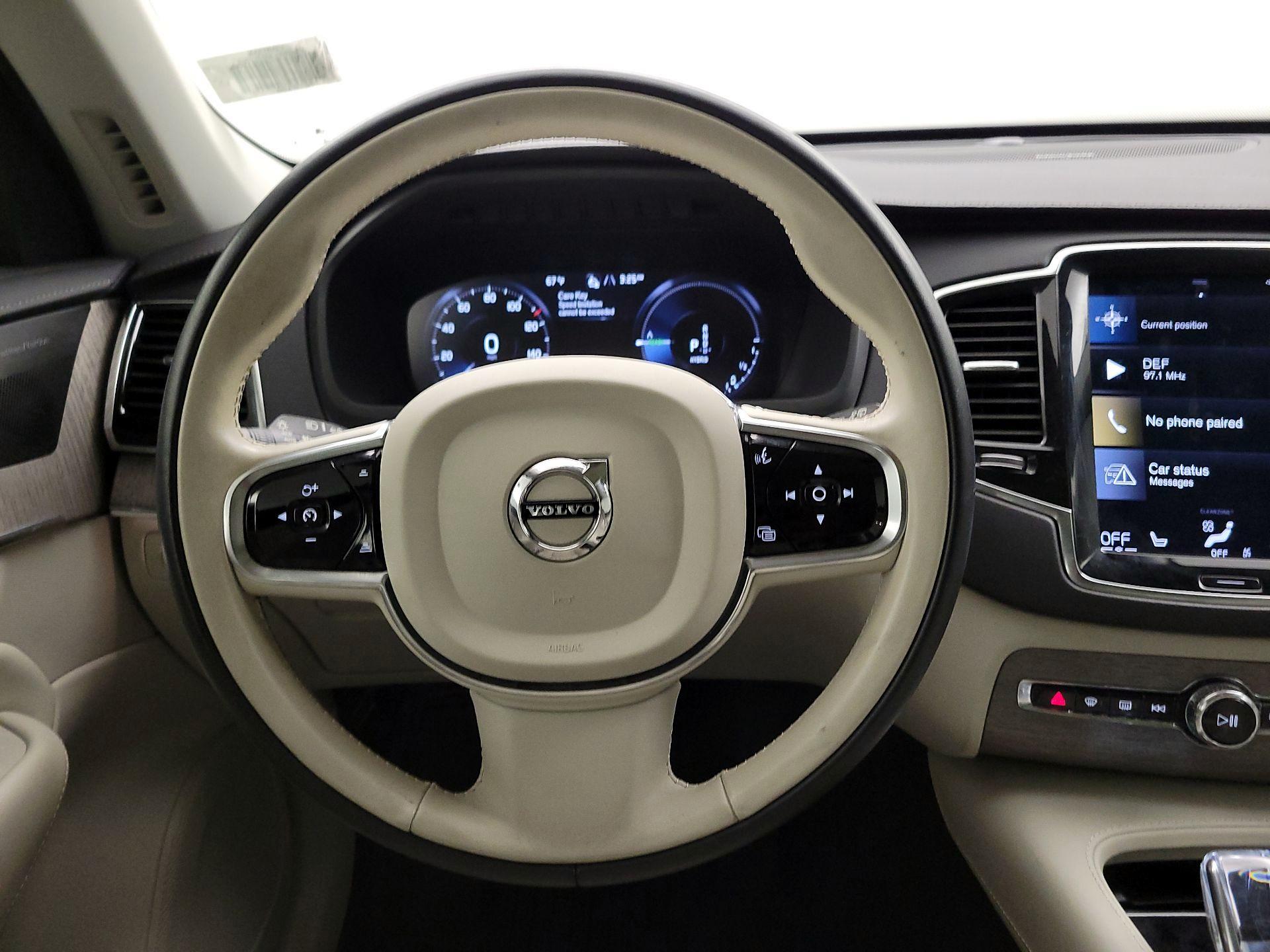 Thumbnail: 2021 Volvo XC90 - 10