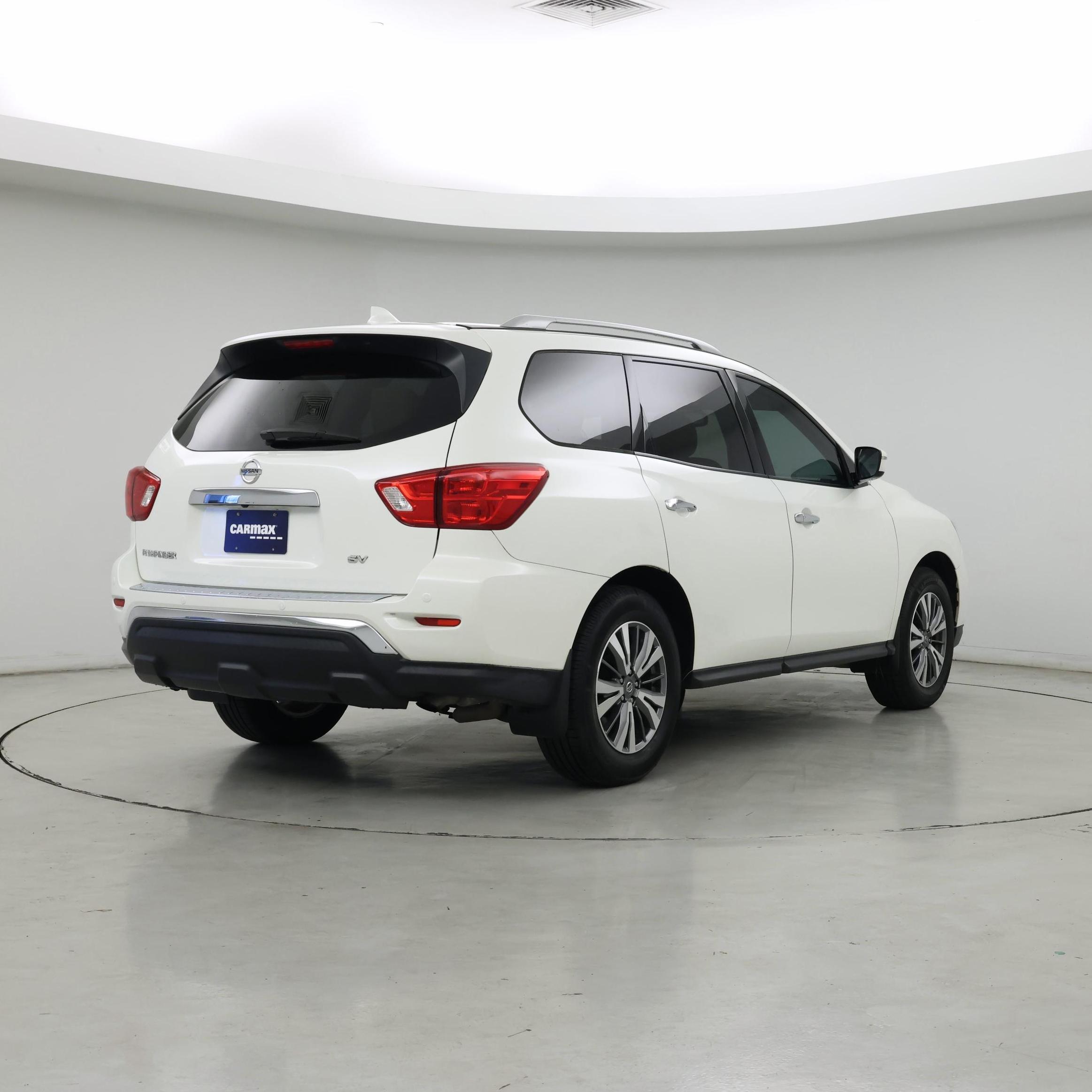 Thumbnail: 2020 Nissan Pathfinder - 8