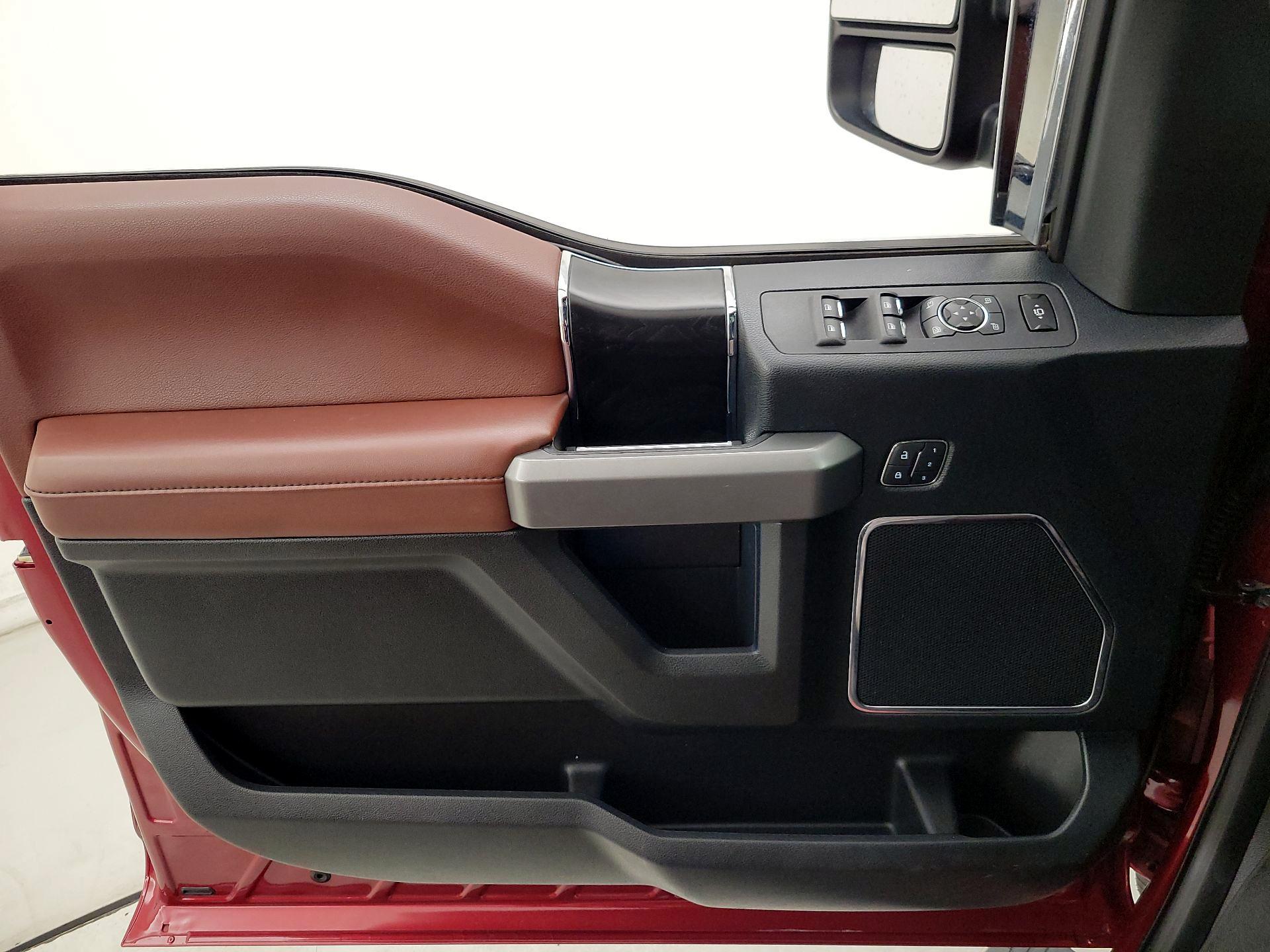 Thumbnail: 2018 Ford F-350 - 12