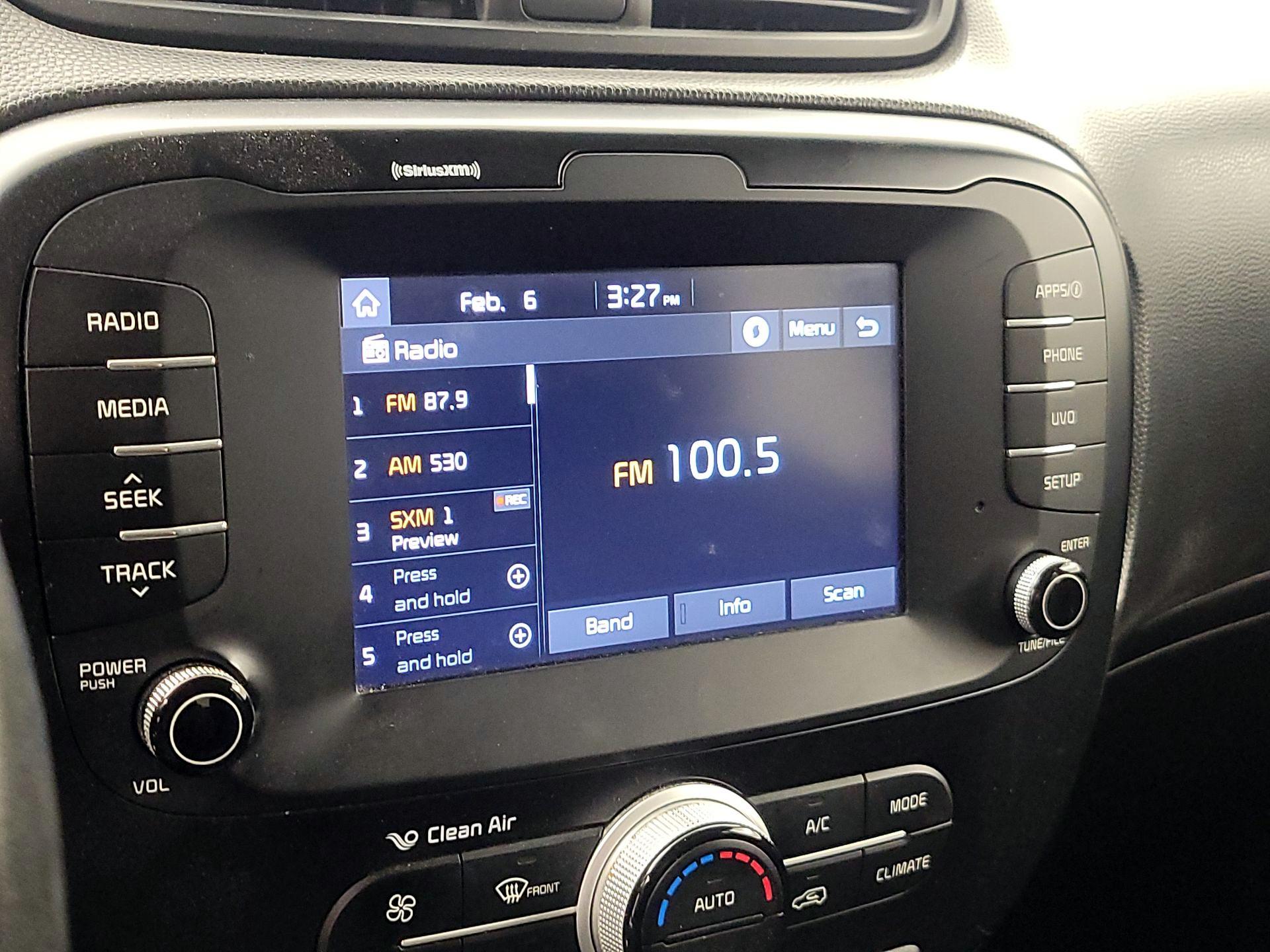 Thumbnail: 2019 Kia Soul - 15