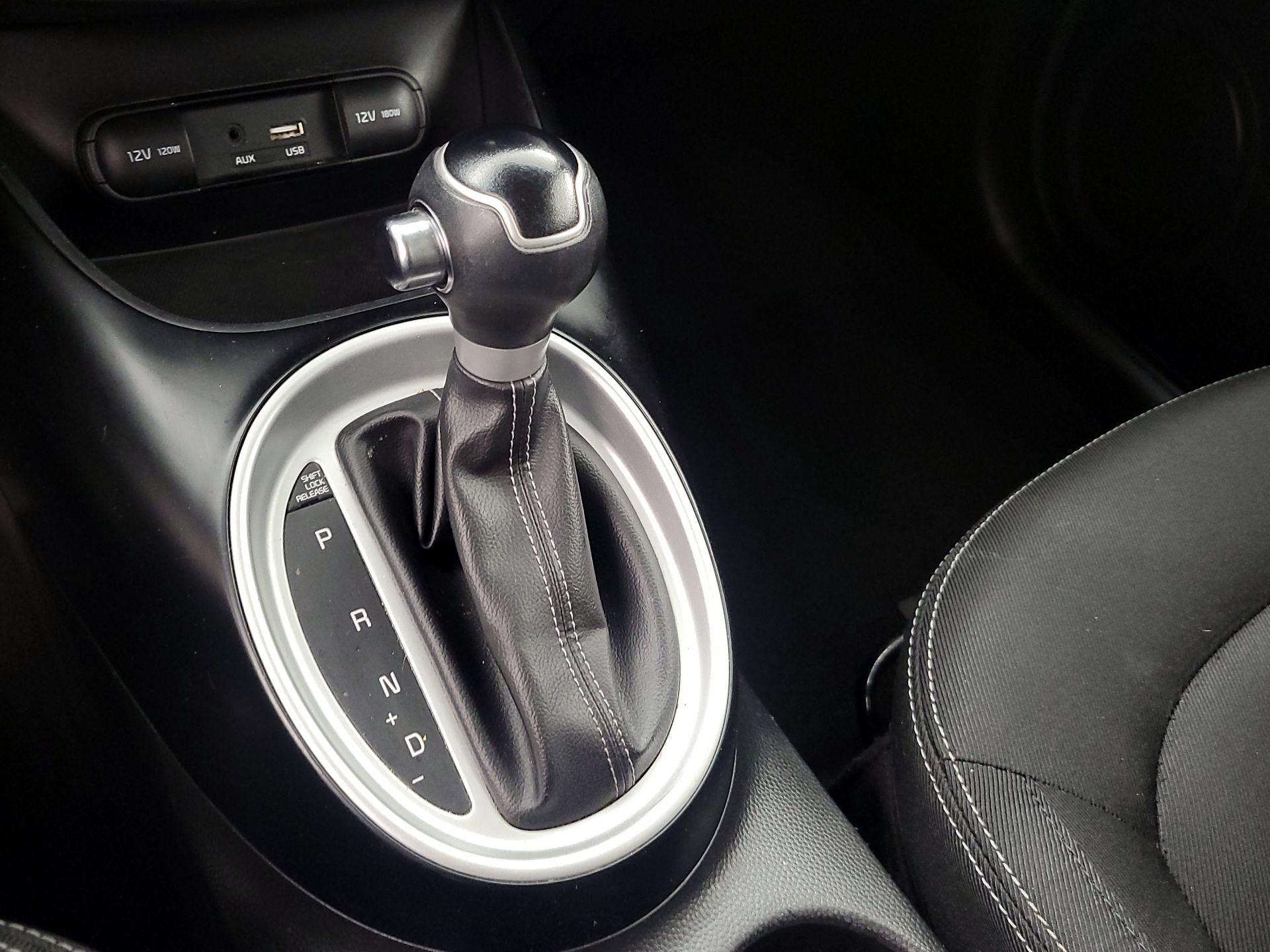 Thumbnail: 2019 Kia Soul - 17