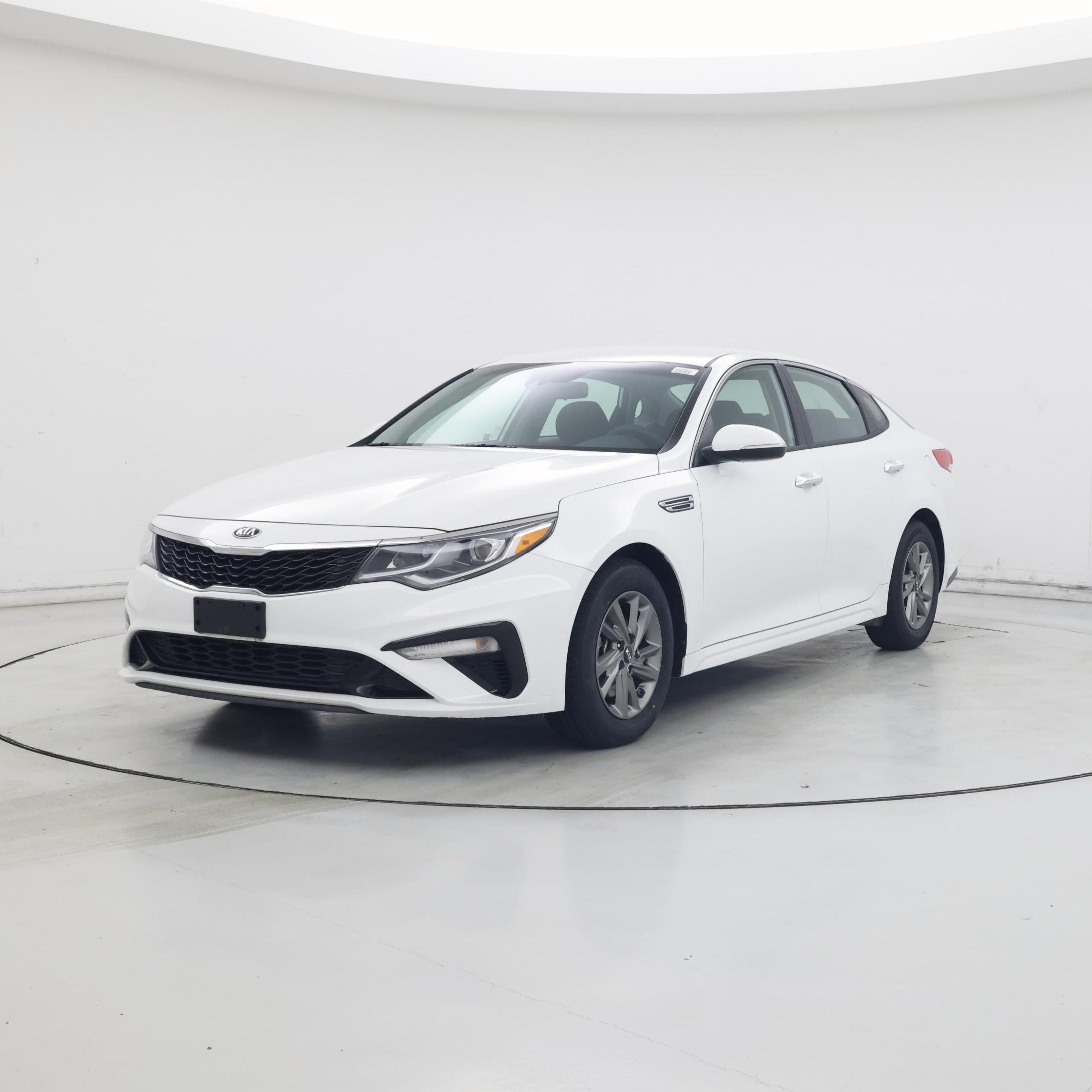 Thumbnail: 2019 Kia Optima - 4