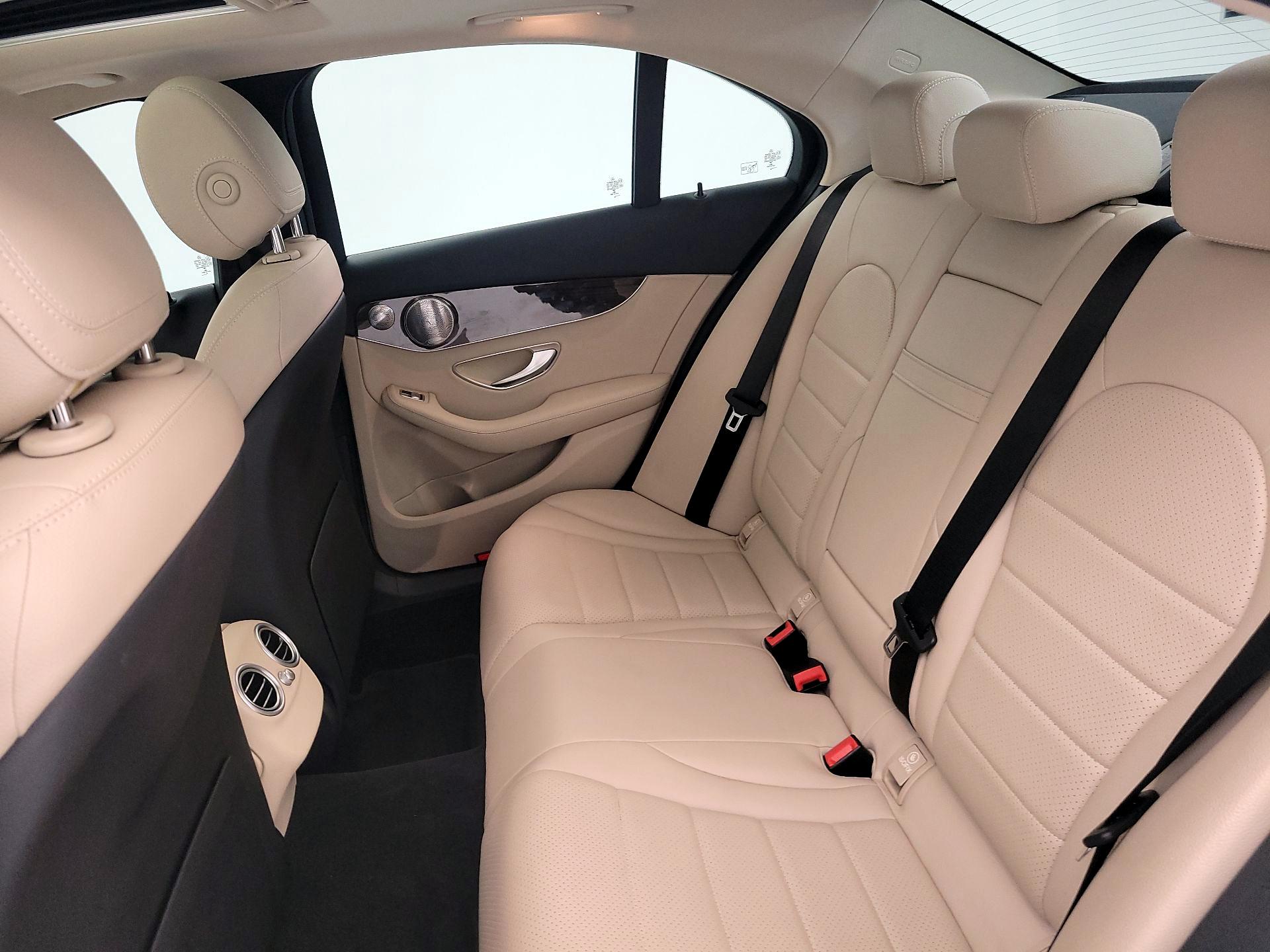 Thumbnail: 2021 Mercedes-Benz C-Class - 20