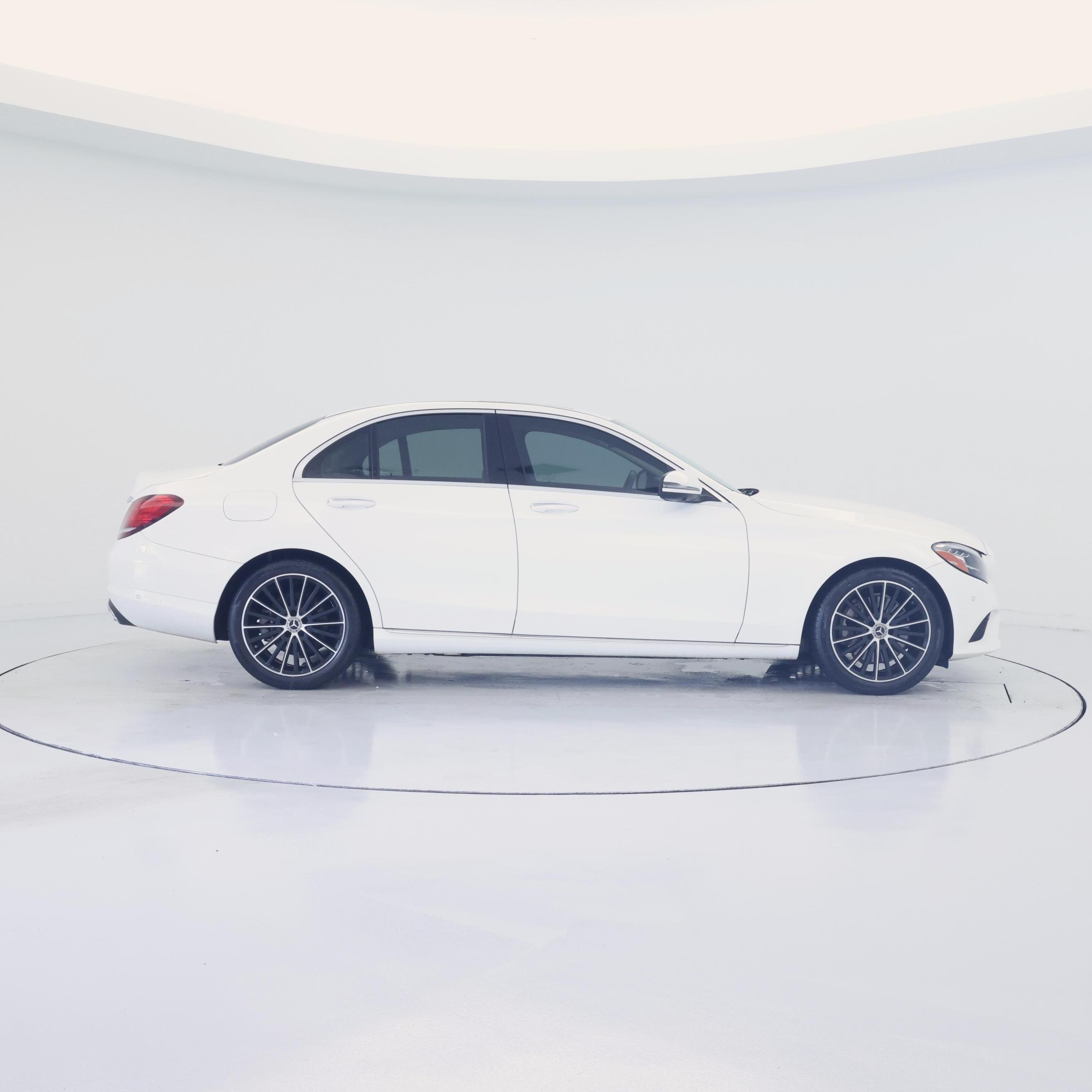 Thumbnail: 2021 Mercedes-Benz C-Class - 7