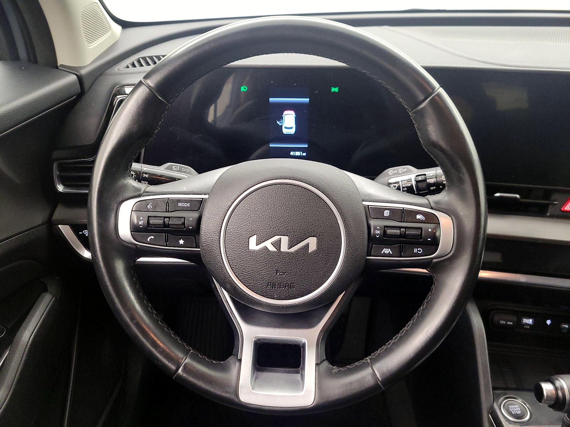 Thumbnail: 2023 Kia Sportage - 10